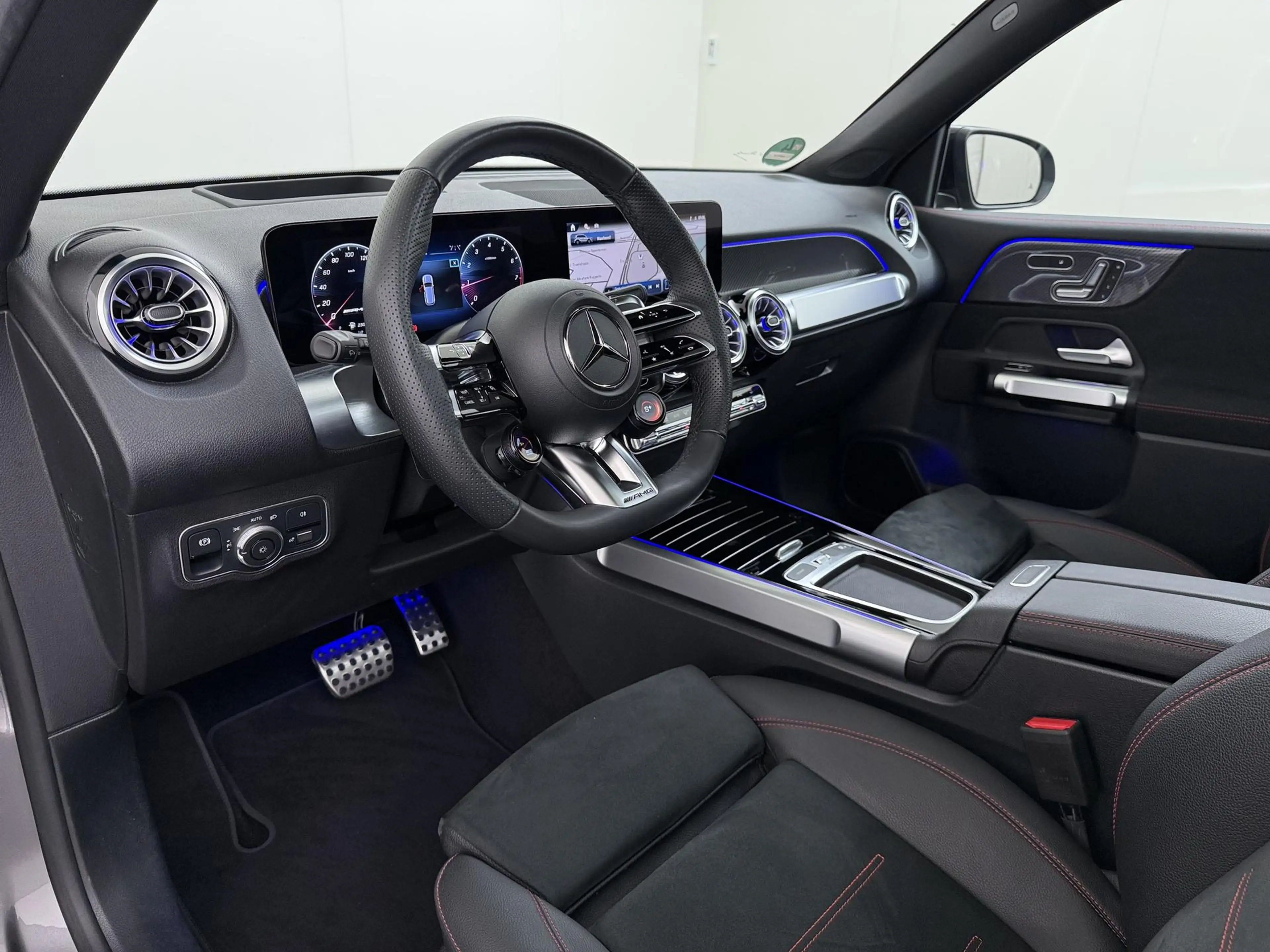 Mercedes-Benz GLB 35 AMG 4MATIC | Panorama - Schuifdak | Memory Seats | Win — photo 2