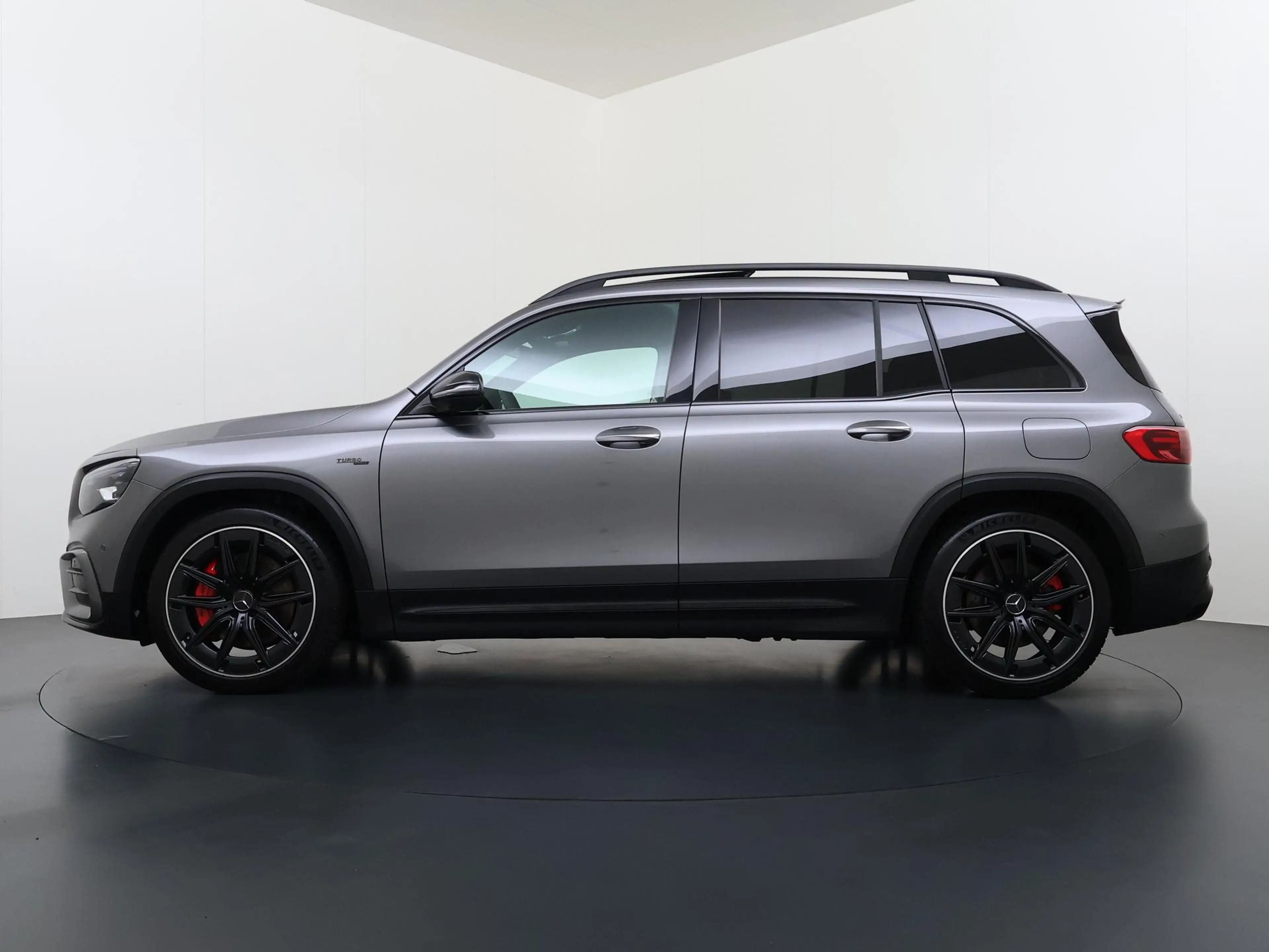 Mercedes-Benz GLB 35 AMG 4MATIC | Panorama - Schuifdak | Memory Seats | Win — photo 3