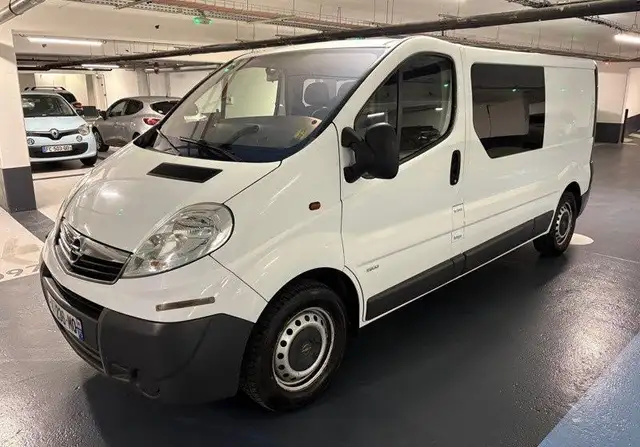 Renault Trafic main image