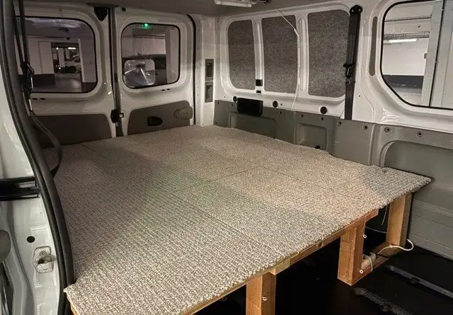 Renault Trafic view 2