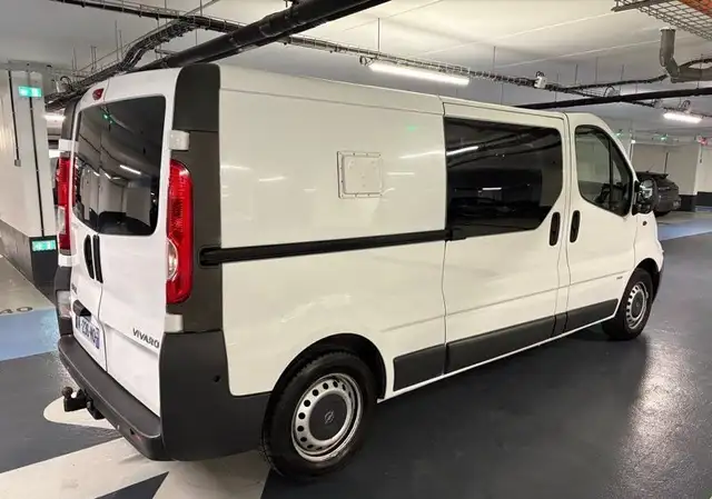 Renault Trafic view 7