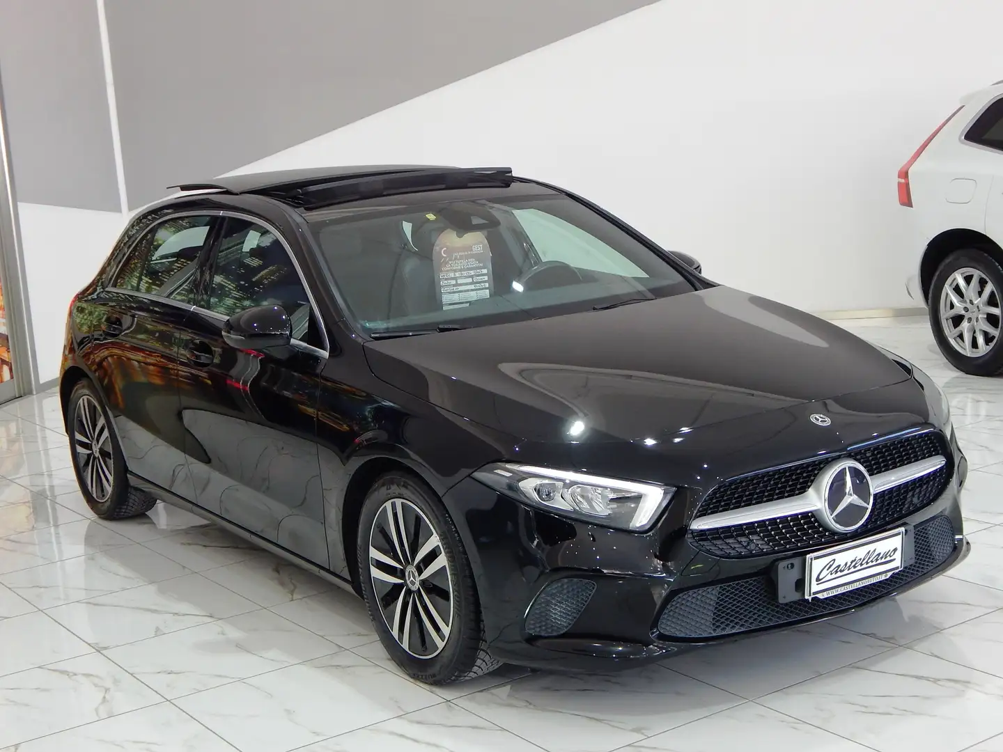 Mercedes-Benz A 180 d Sport Aut. TETTO-NAVI-PELLE-LED-XENON-KAMERA Negro - 2