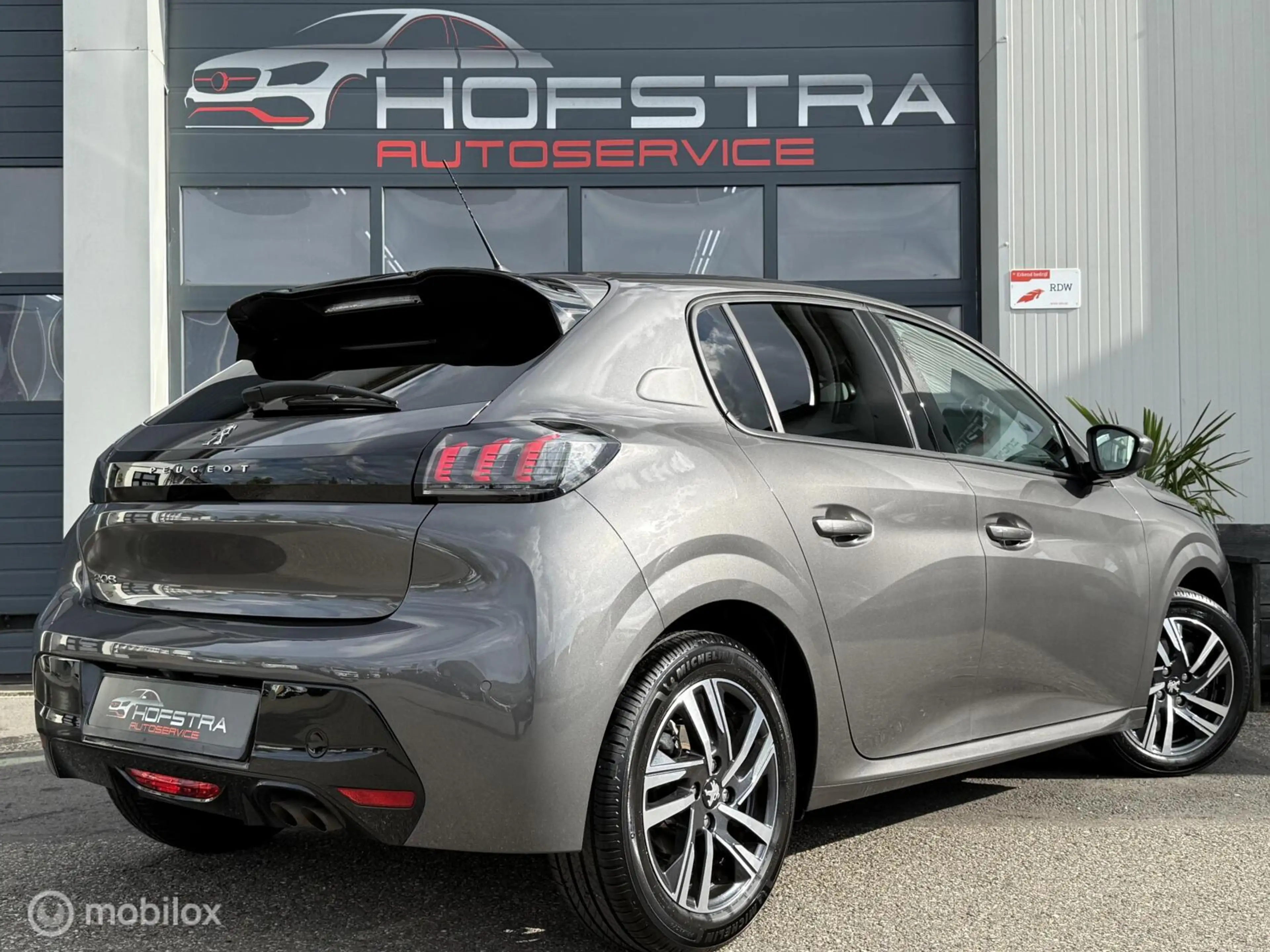 Peugeot 208 1.2 PureTech Allure Pack Aut. Camera 131PK! Riem-V — photo 2