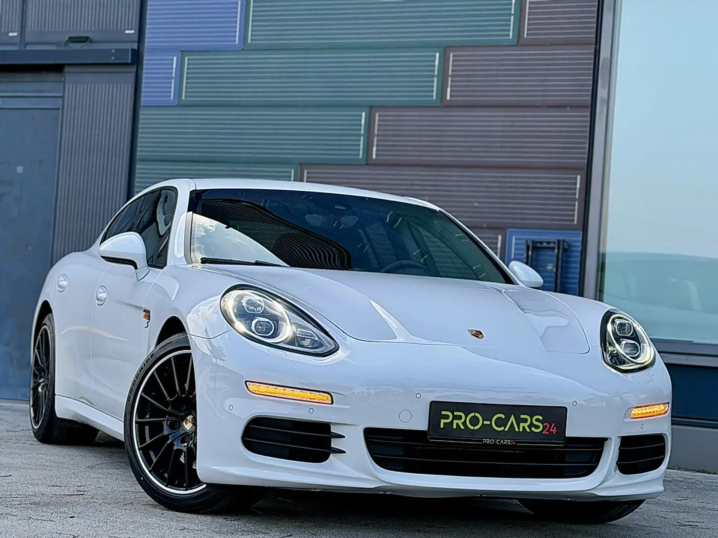 Porsche Panamera 3,0 Diesel // Soft-Close // Garantie Weiß - 1