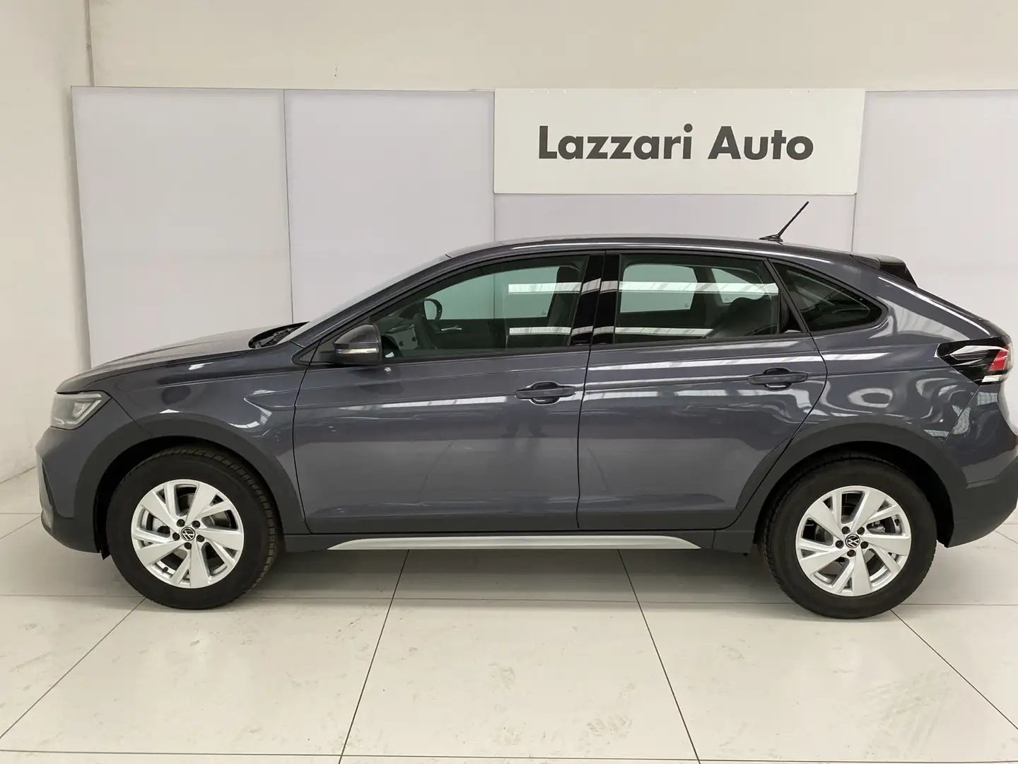 Volkswagen Taigo 1.0 TSI 110 CV Life Gris - 2