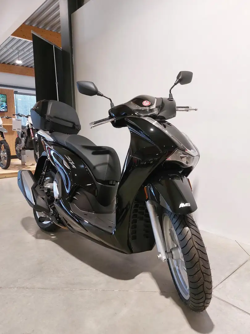 Honda SH 350i 2023 Negro - 2