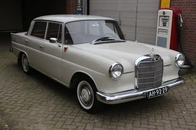 Mercedes-Benz 190 C Zeer nette goede en harde auto