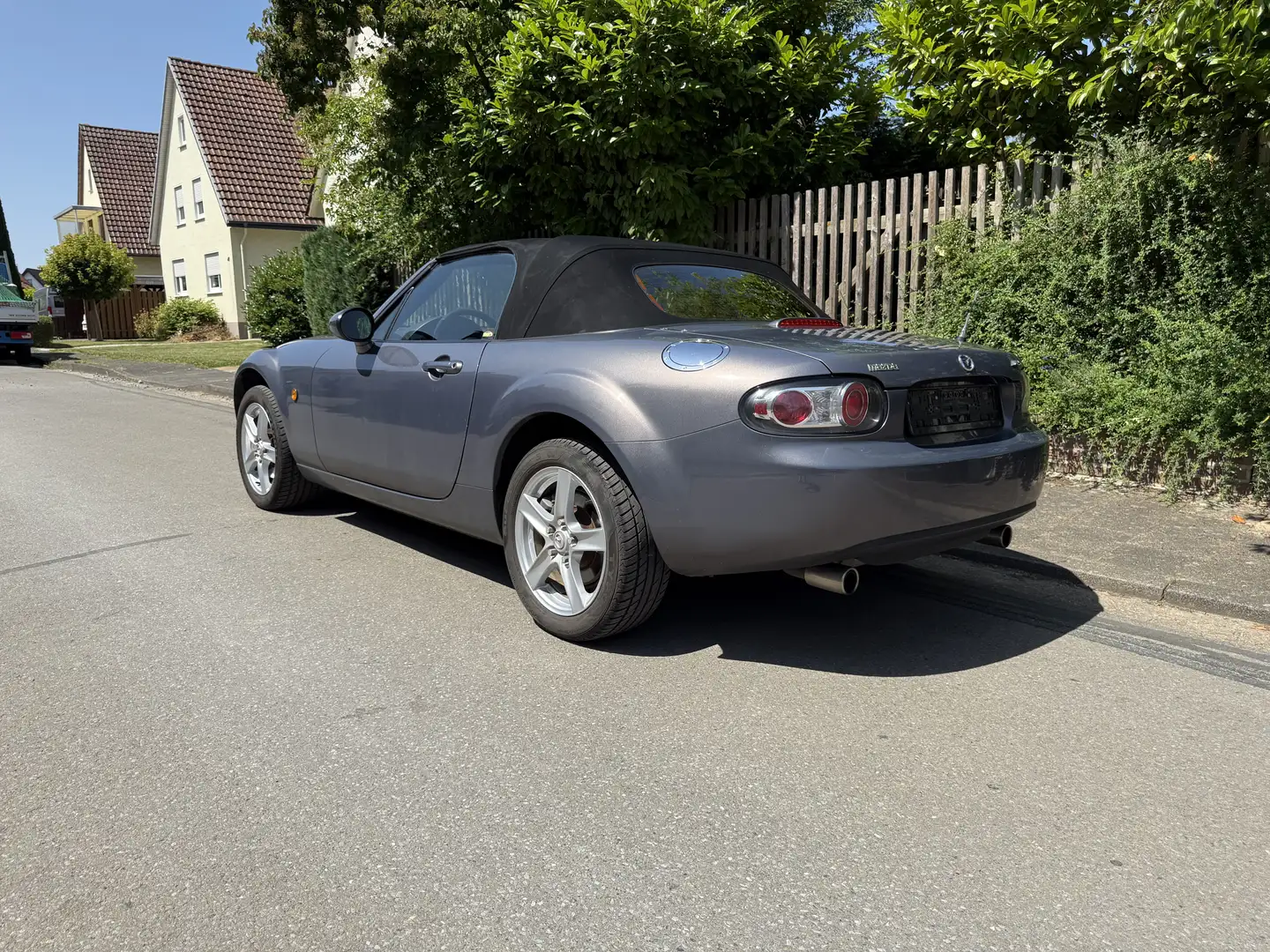 Mazda MX-5 1.8 MZR Energy UNFALLFREI Silber - 2