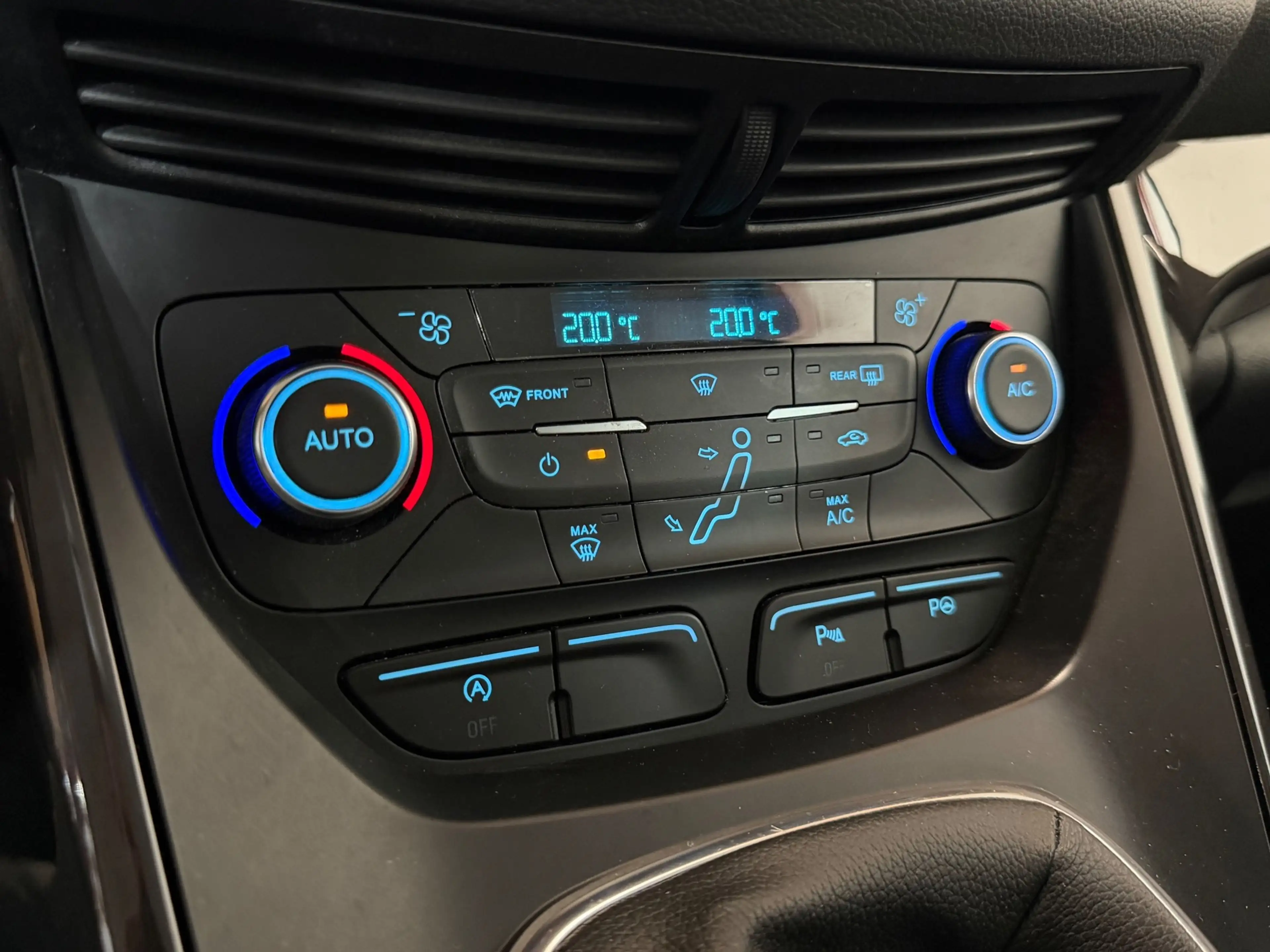 Ford C-Max 1.5 Titanium - Trekhaak - Camera - 1e eigenaar — photo 11