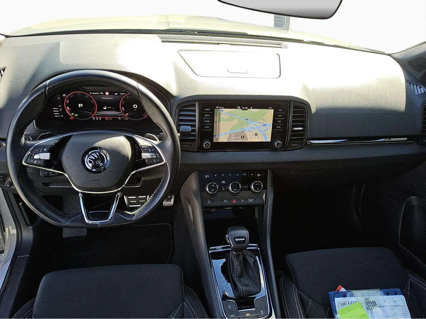Skoda Karoq Sportline+DSG+Pano+AHK Gris - 2
