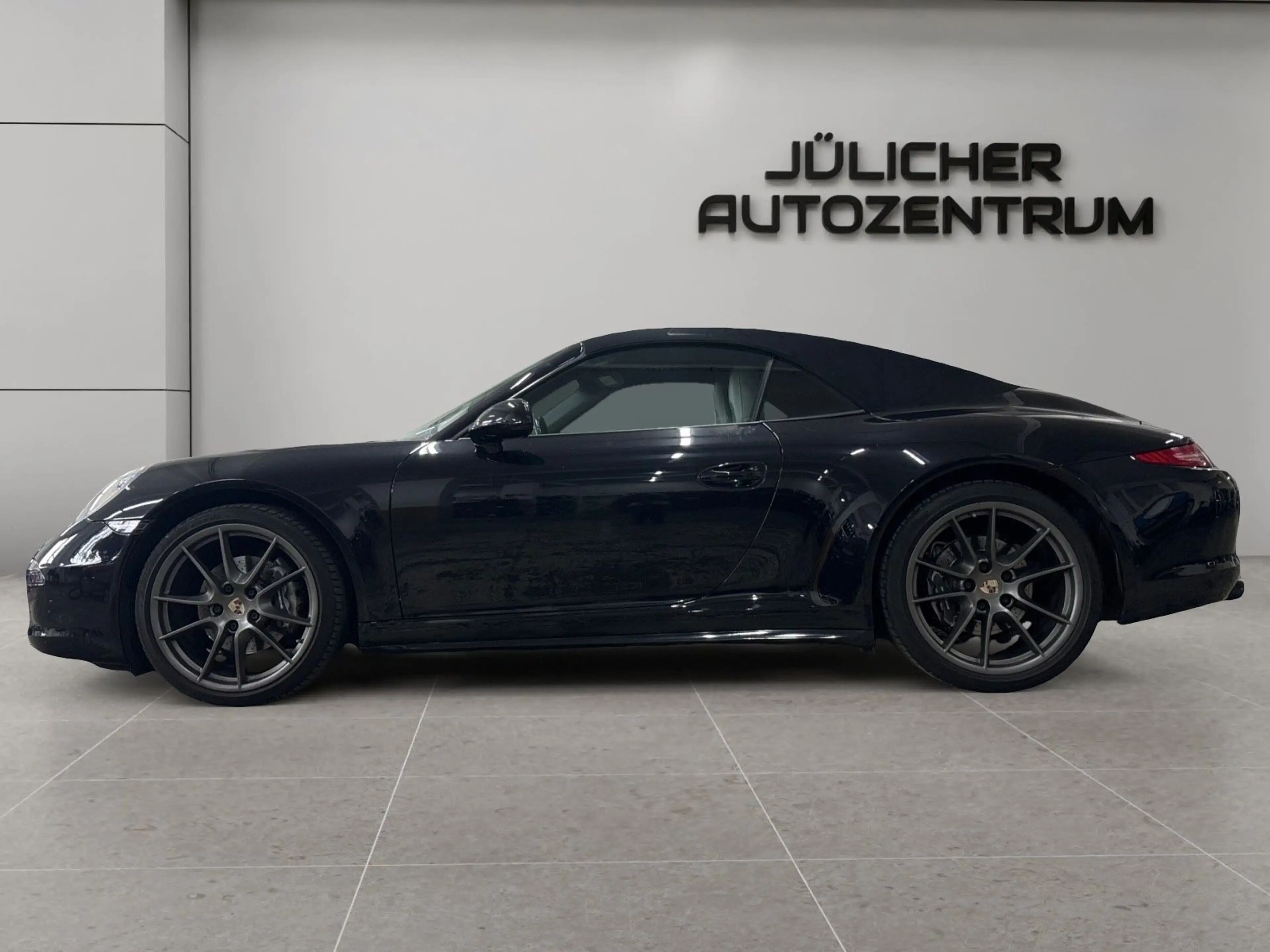 Porsche 911 Carrera 4 Cabriolet Aut., Insp.+ Tüv Neu — photo 5