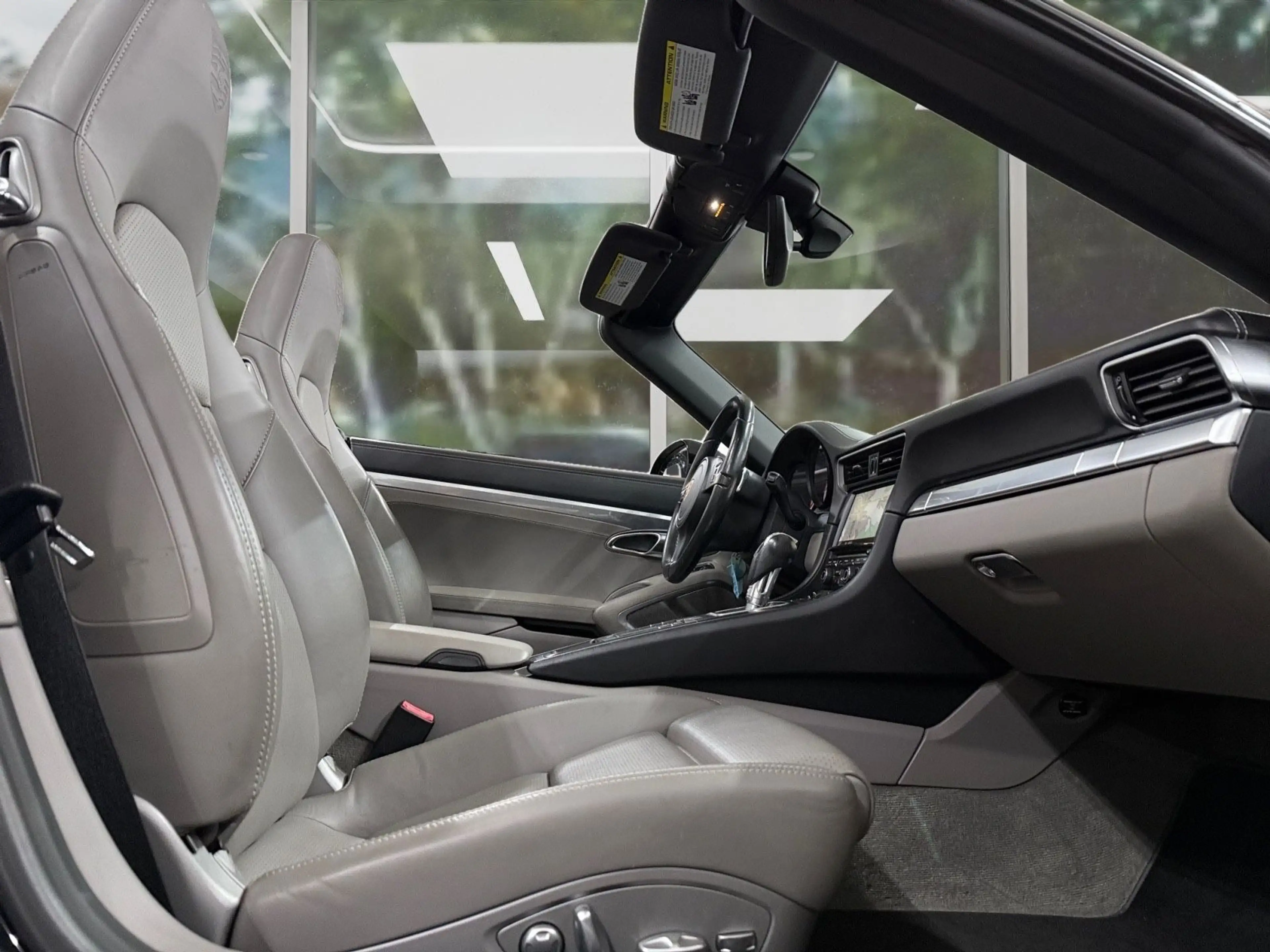 Porsche 911 Carrera 4 Cabriolet Aut., Insp.+ Tüv Neu — photo 9