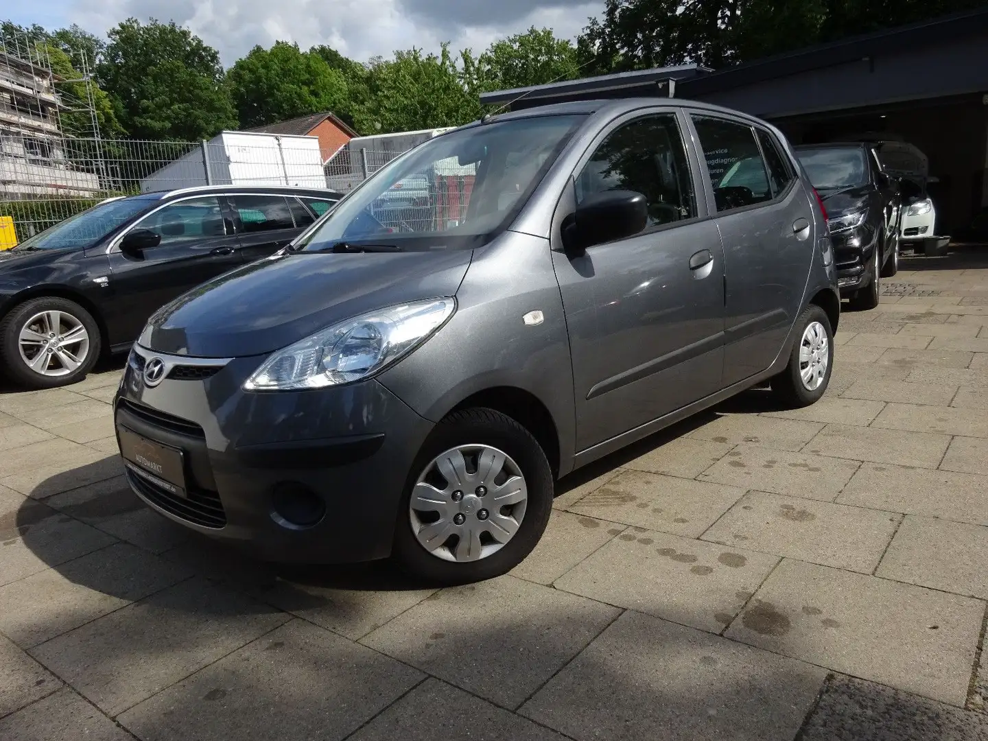 Hyundai i10 Style/Klimaanlage/1-Hand/ Grau - 1
