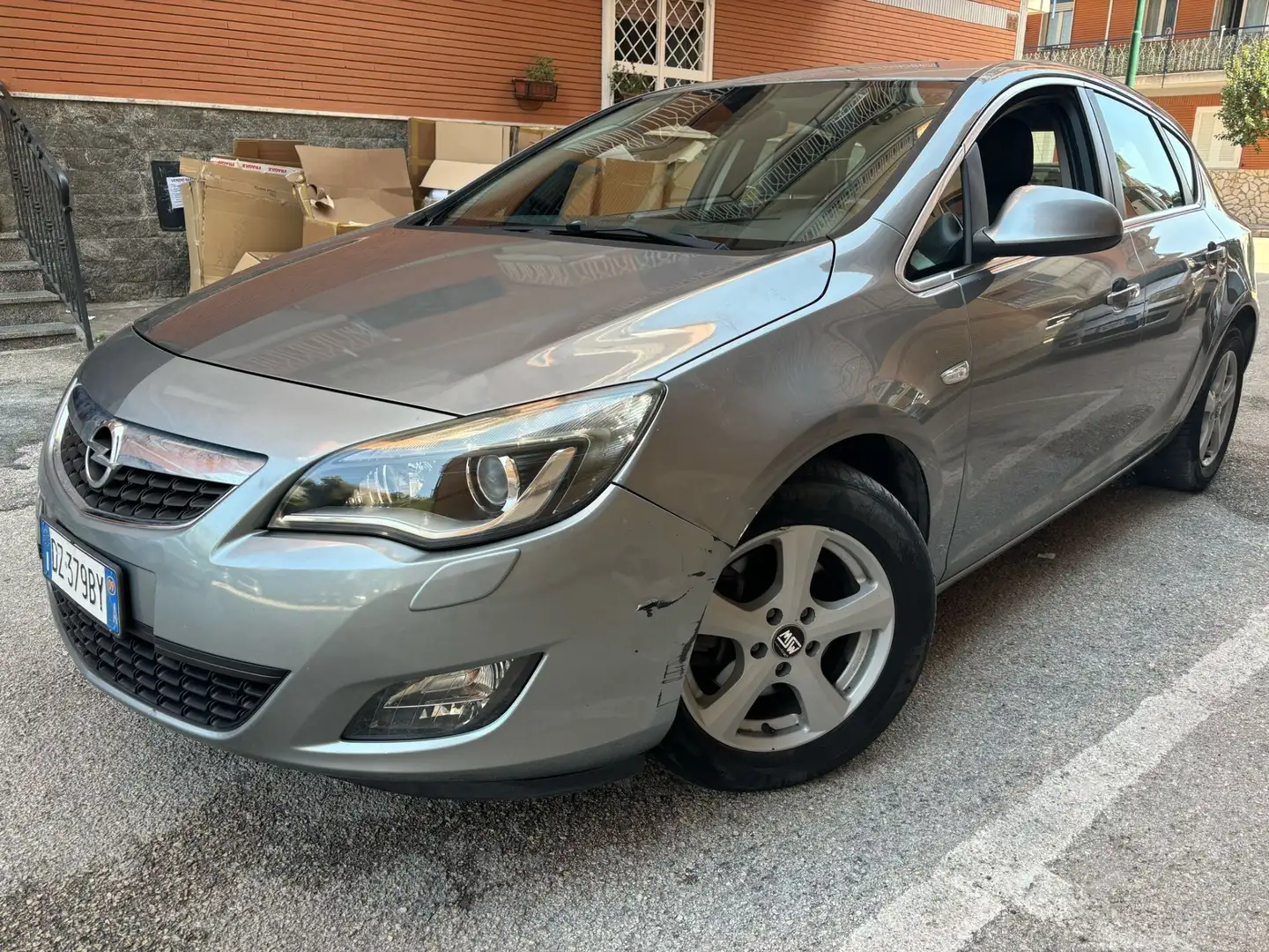 Opel Astra 1.7 CDTI 125CV 5 porte Cosmo Grigio - 2