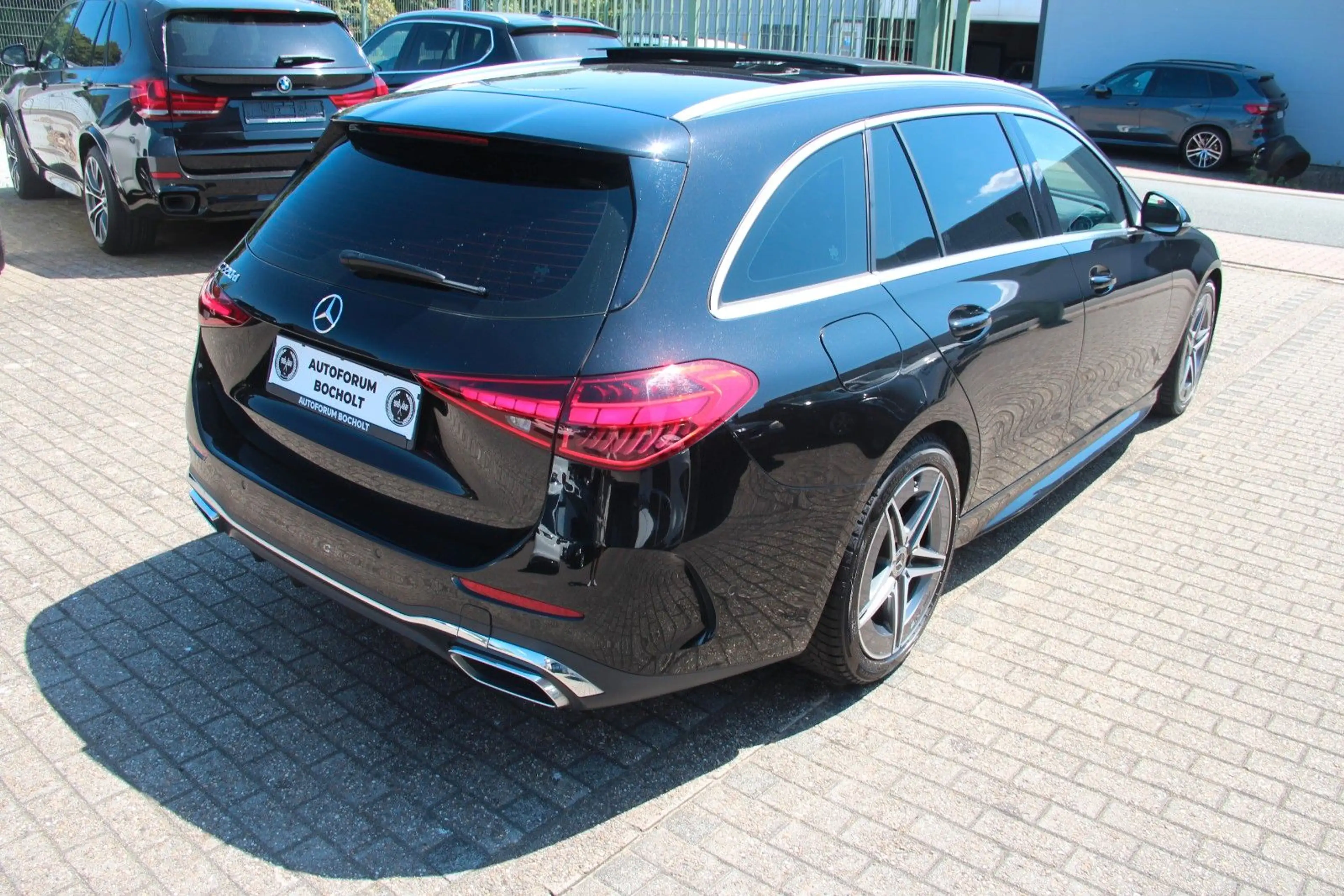 Mercedes-Benz C 220 d T AMG Line, Pano, LED — photo 6