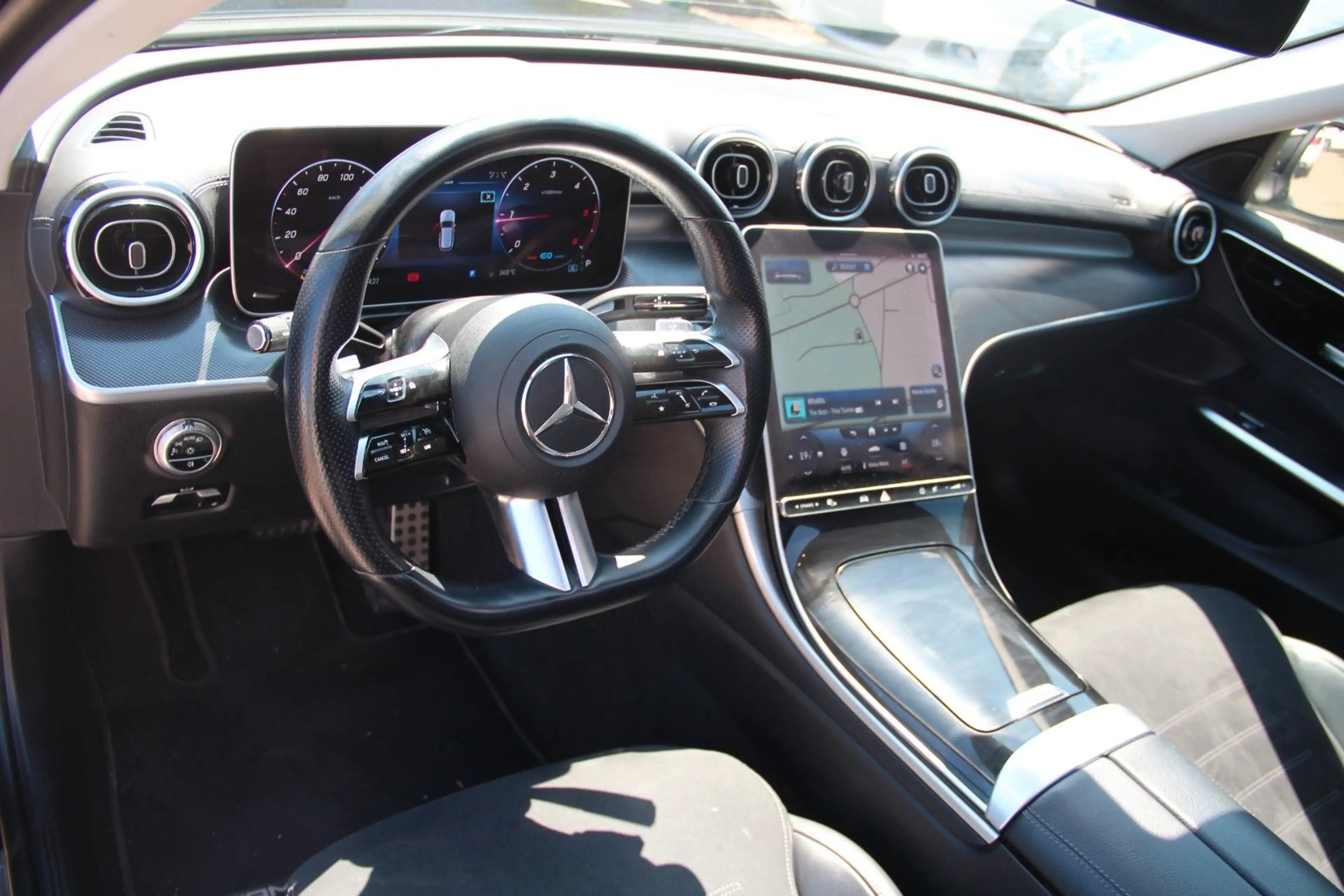 Mercedes-Benz C 220 d T AMG Line, Pano, LED — photo 9