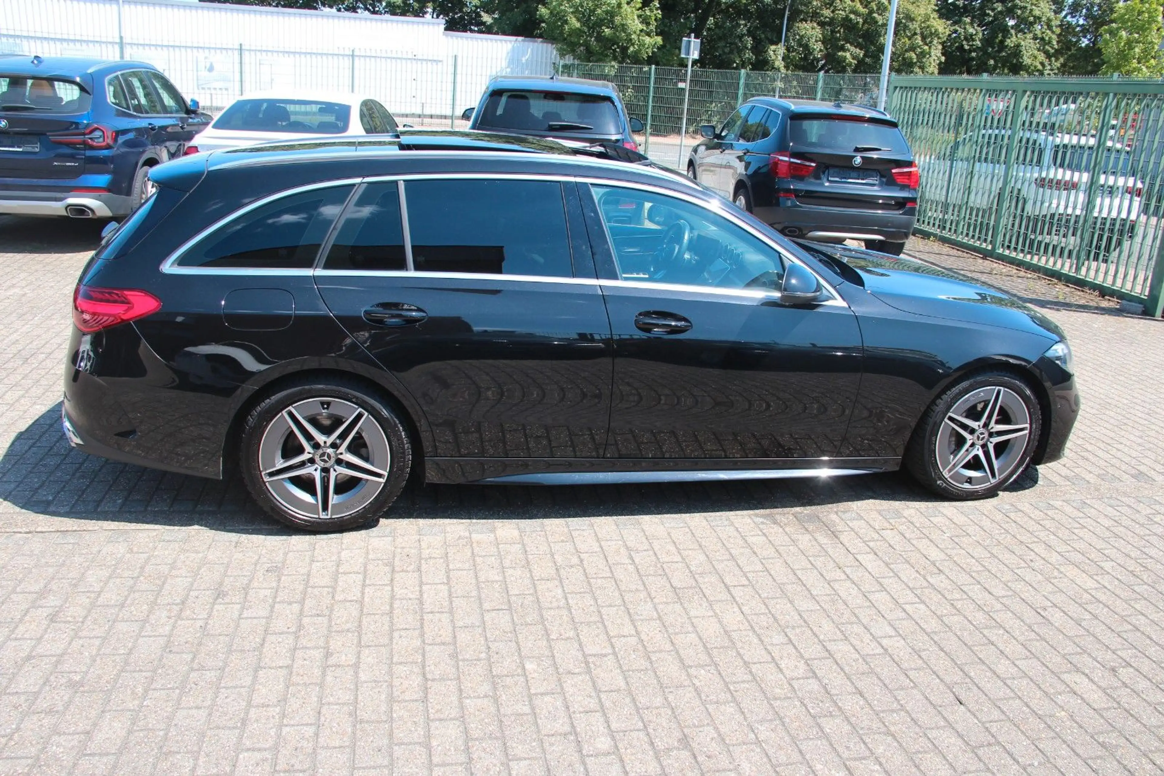 Mercedes-Benz C 220 d T AMG Line, Pano, LED — photo 7