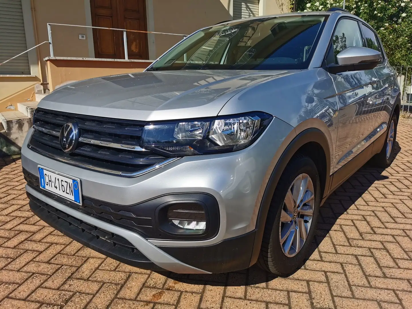 Volkswagen T-Cross 1.0 tsi Urban 95cv Argent - 1