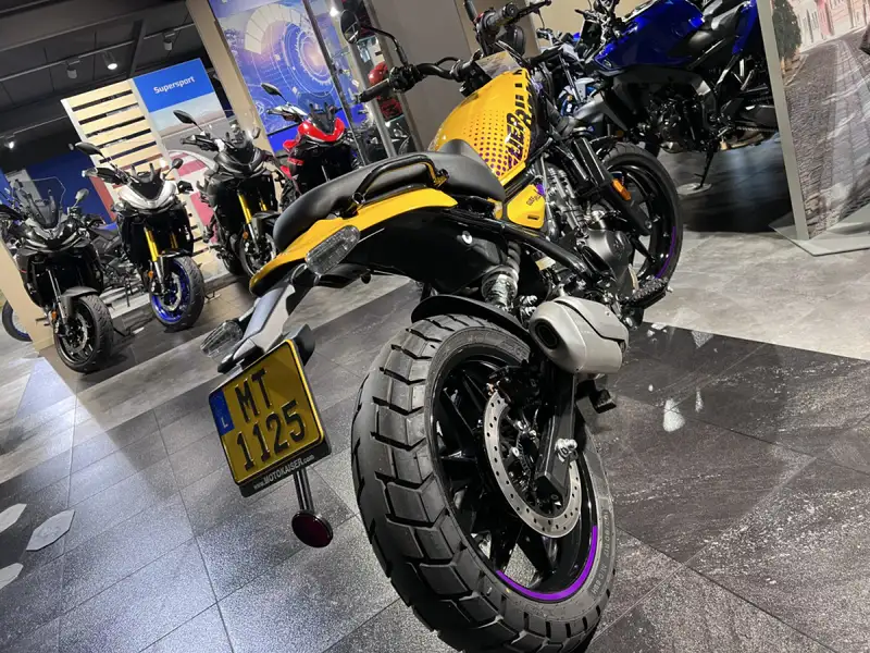 Royal Enfield Guerrilla 450 Yellow - foto 3