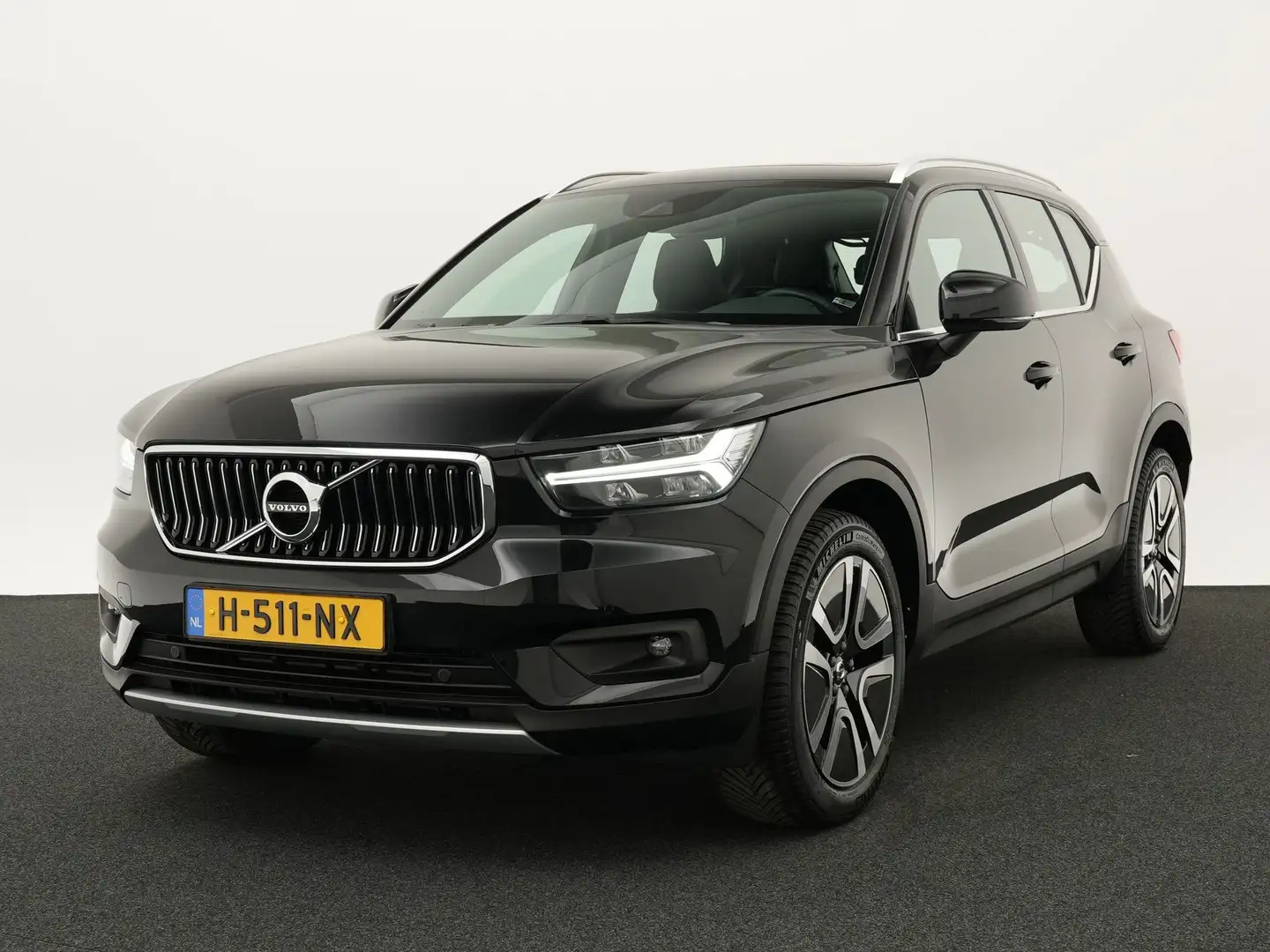 Volvo XC40 T4 Inscription | Adaptive Cruise | Panoramadak | C Zwart - 1