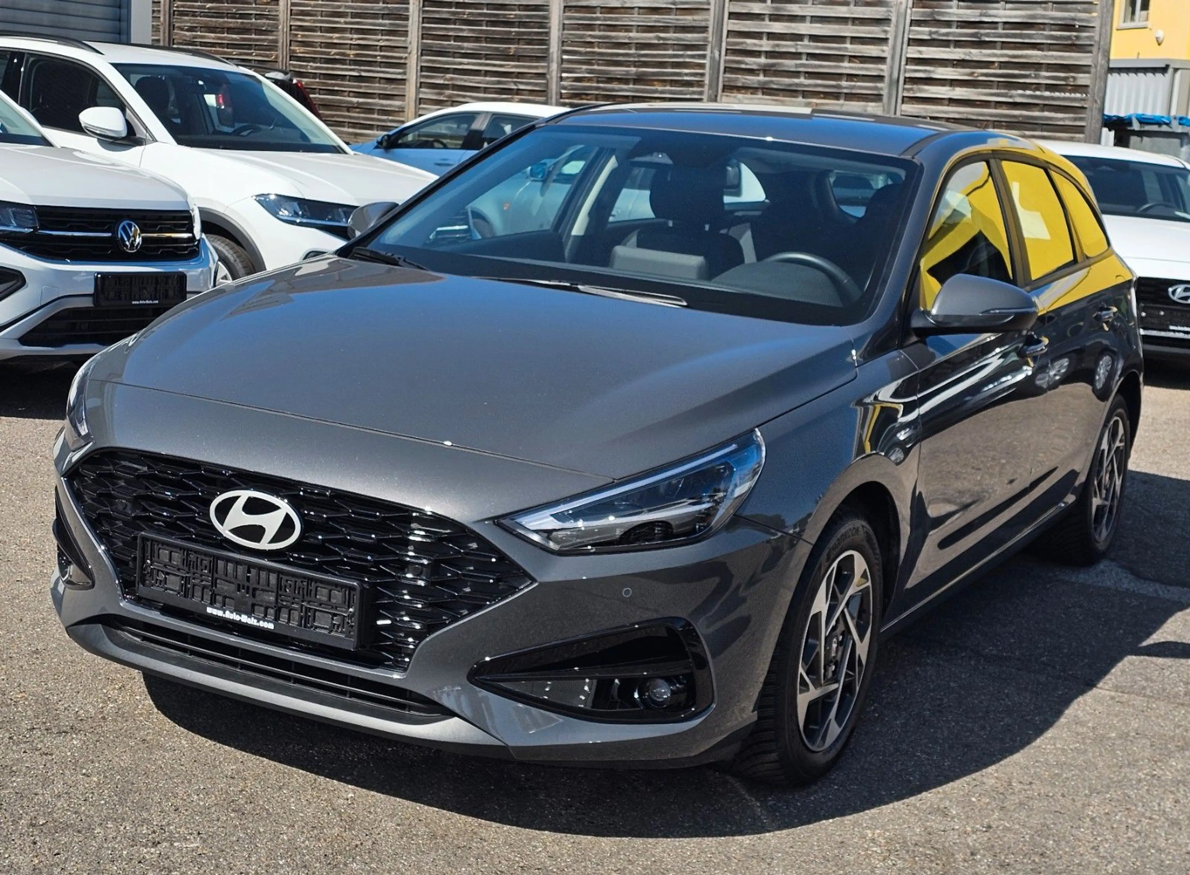 Hyundai i30 1.0 T-GDI Family — photo 2