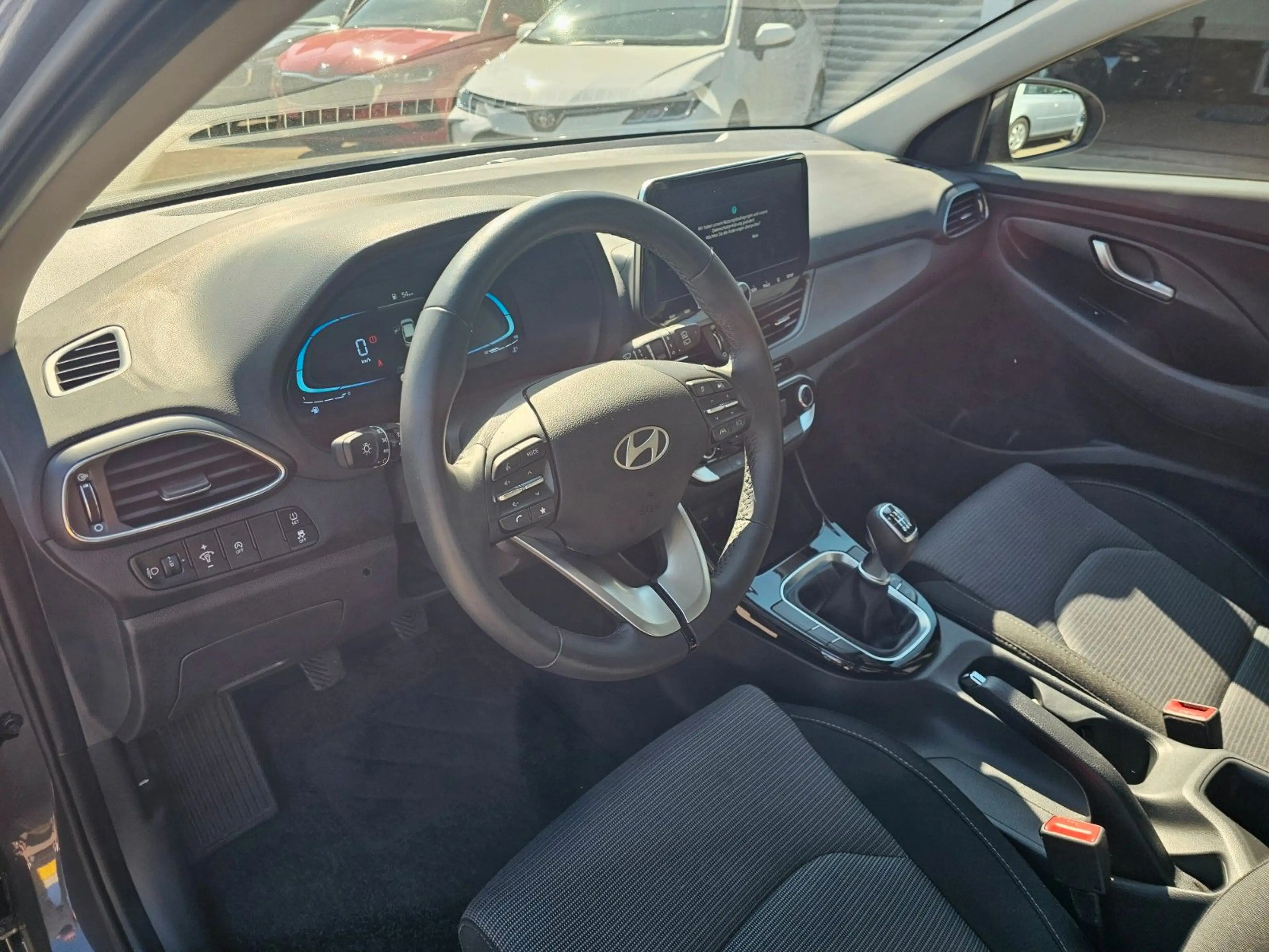 Hyundai i30 1.0 T-GDI Family — photo 10