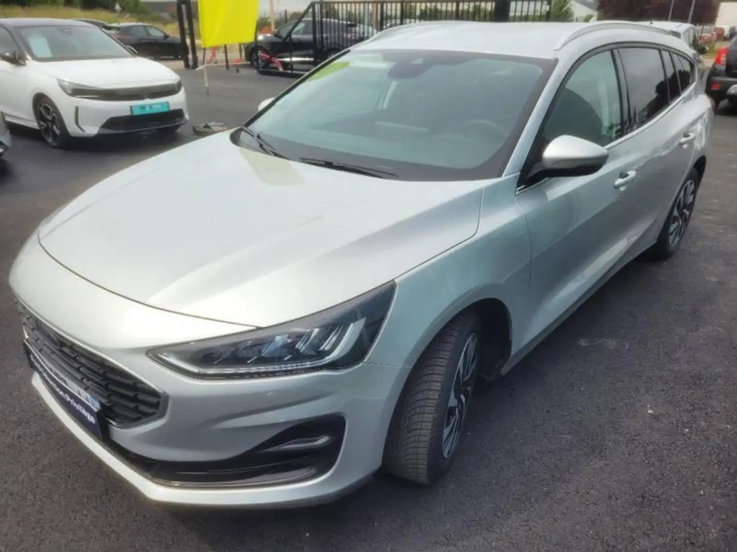Ford Focus 1.0 Flexifuel mHEV 125ch Titanium X Business Power Gris - 1