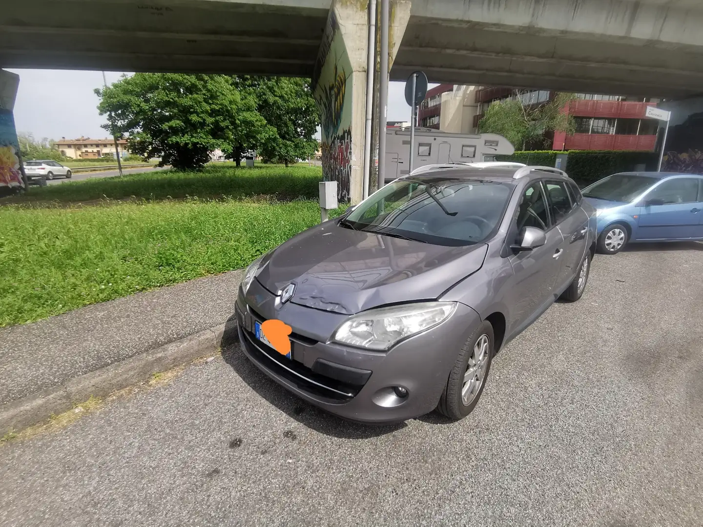 Renault Megane Grandtour 1.5 dci Confort Authentique 80cv - 2