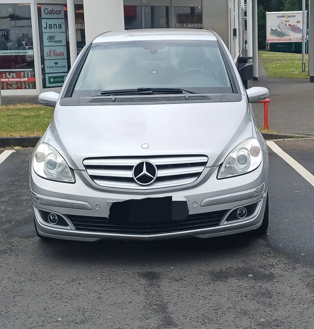 Mercedes-Benz B 200 (245.233) Grau - 1