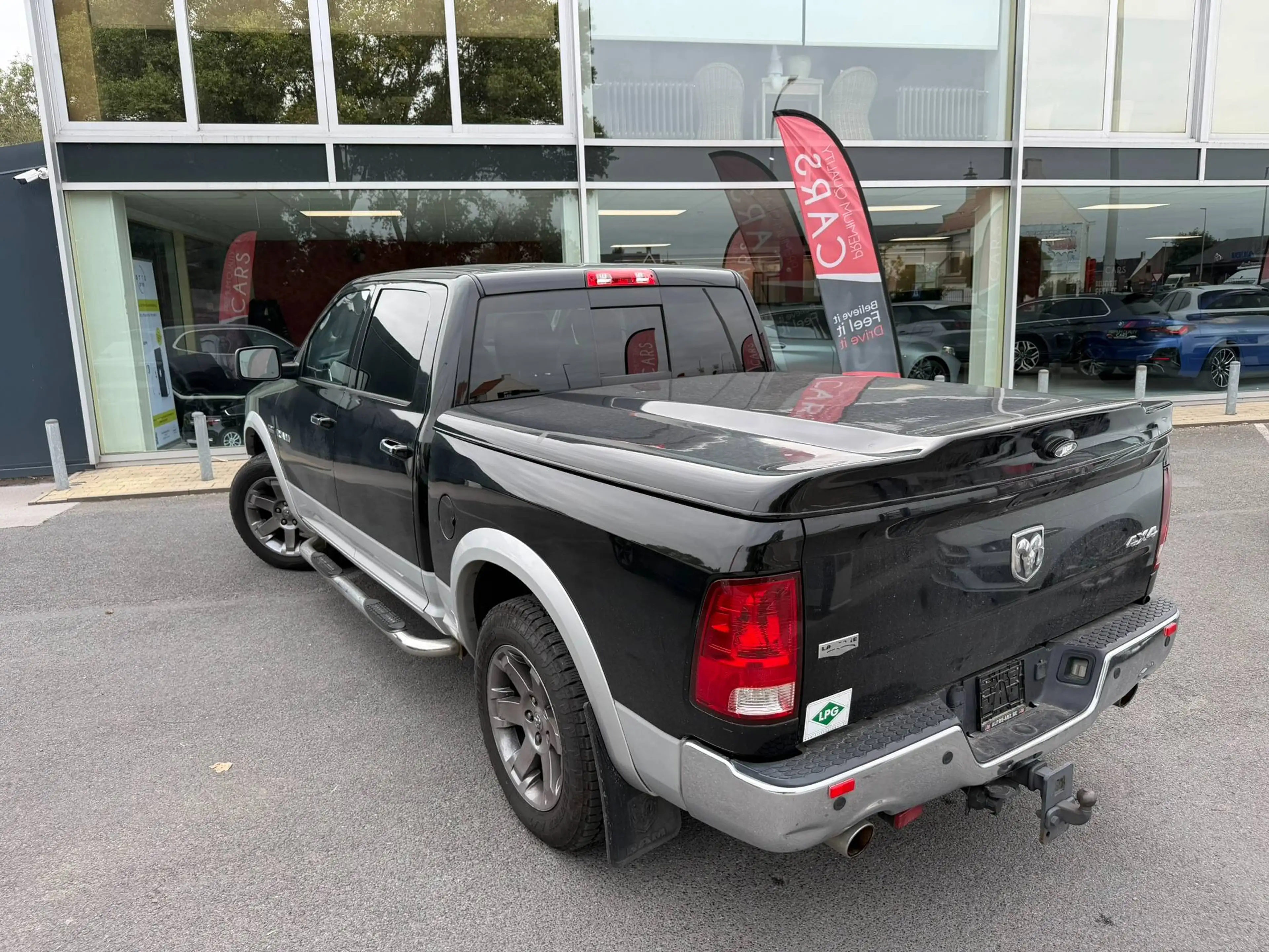 Dodge RAM 5.7 HEMI / LARAMIE / LPG / 4X4 / TREKHAAK / AIRCO / CARPLAY — photo 6