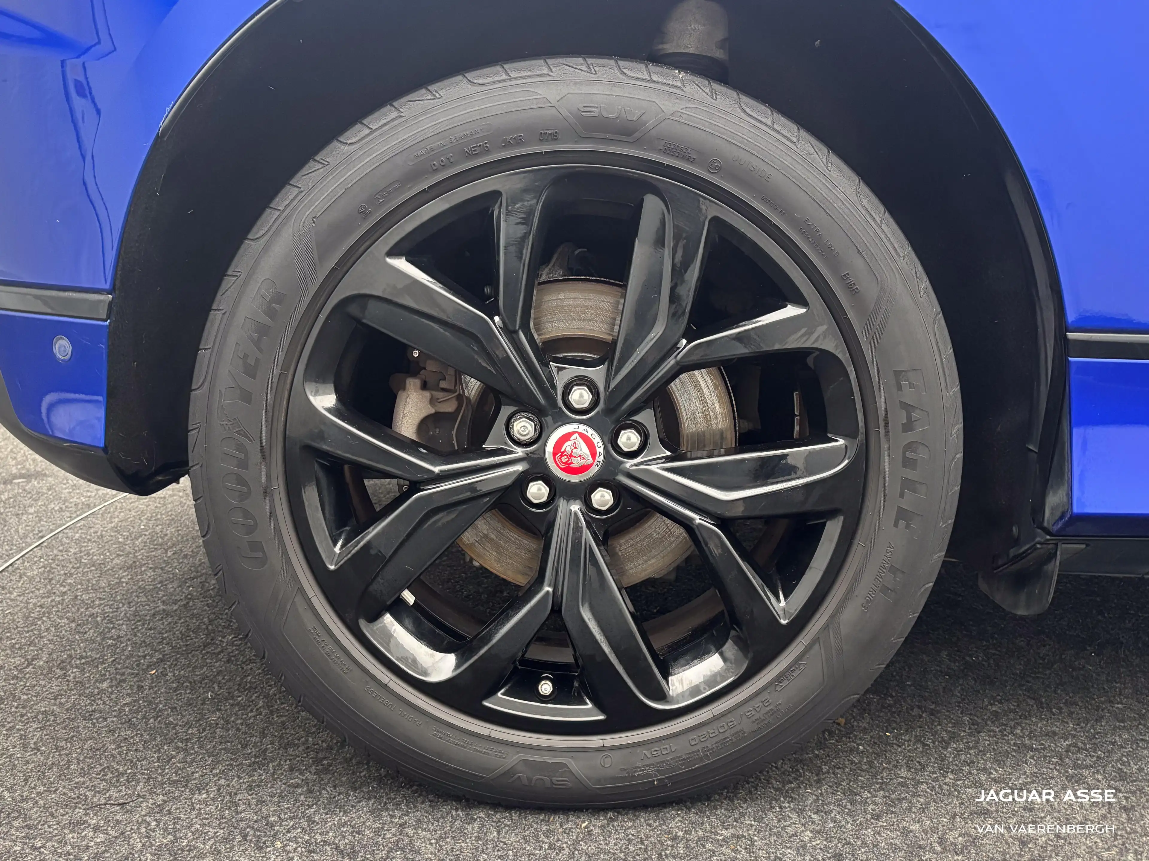 Jaguar I-Pace EV400 AWD SE MY20 — photo 9