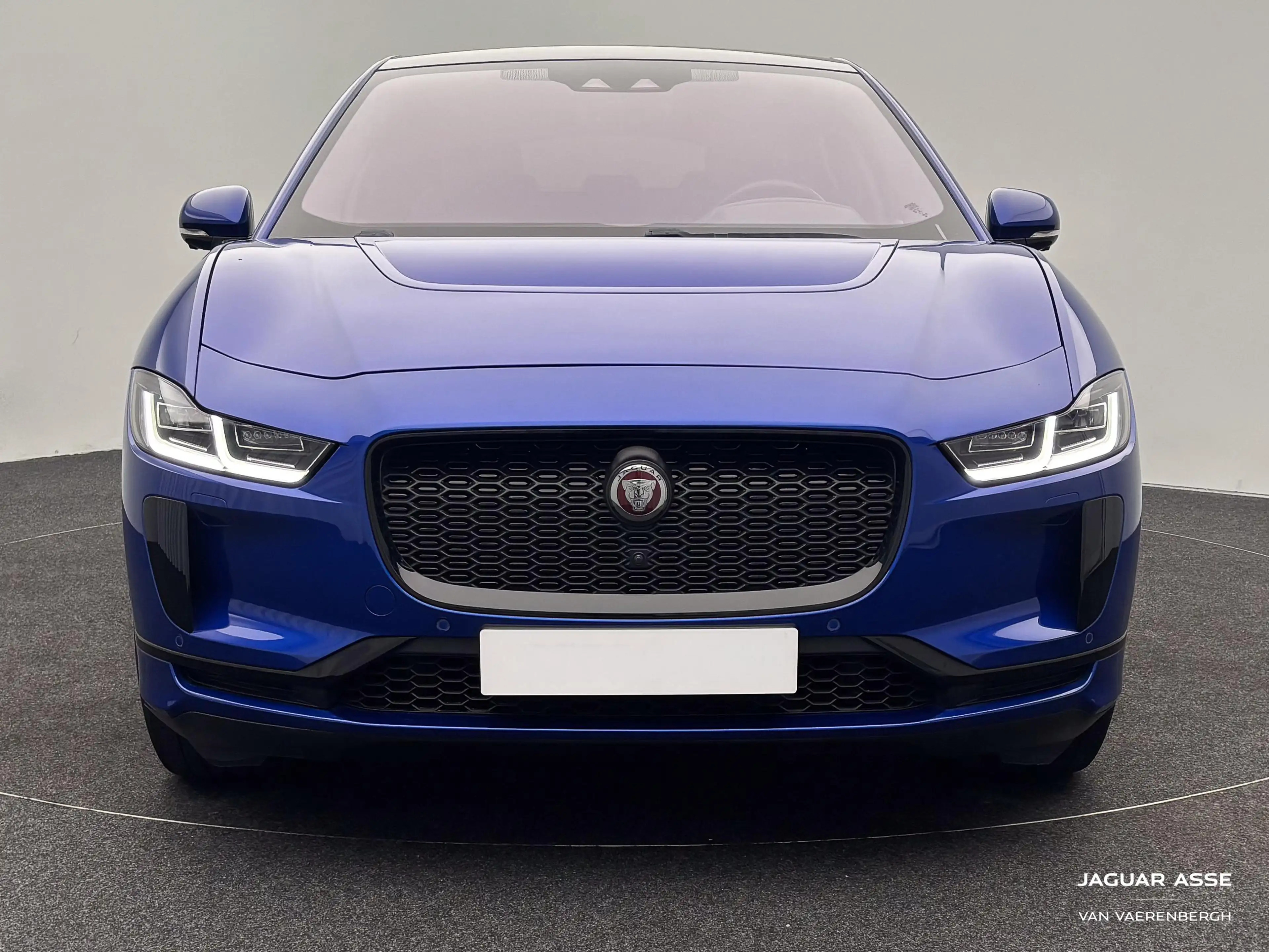 Jaguar I-Pace EV400 AWD SE MY20 — photo 8