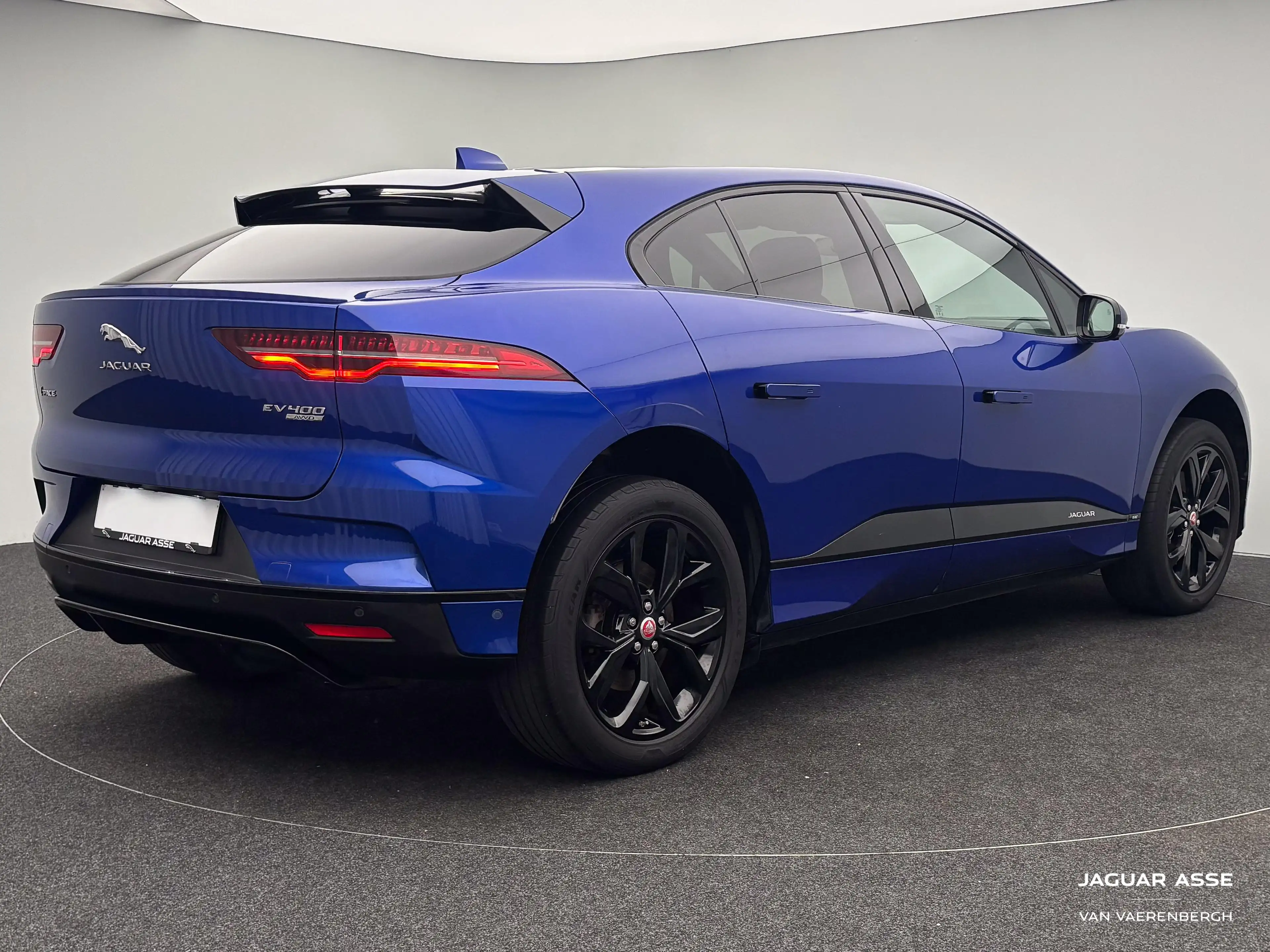 Jaguar I-Pace EV400 AWD SE MY20 — photo 2