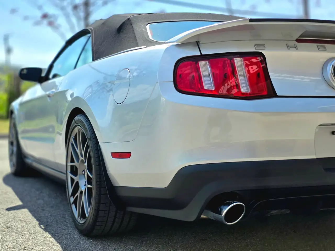 Ford Mustang снимка Ford Mustang