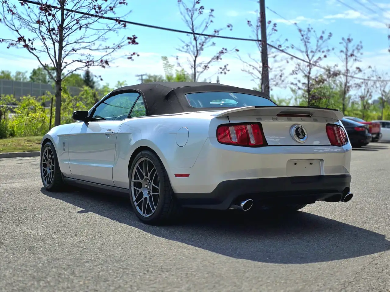 Ford Mustang снимка Ford Mustang