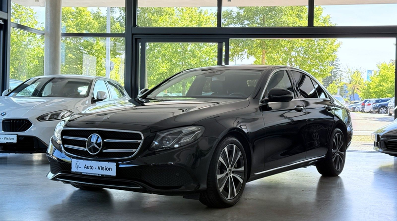 Mercedes-Benz E 350 d Avantgarde*LED Multibeam*ACC*Kamera*StHz