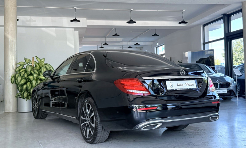 Mercedes-Benz E 350 d Avantgarde*LED Multibeam*ACC*Kamera*StHz — photo 7