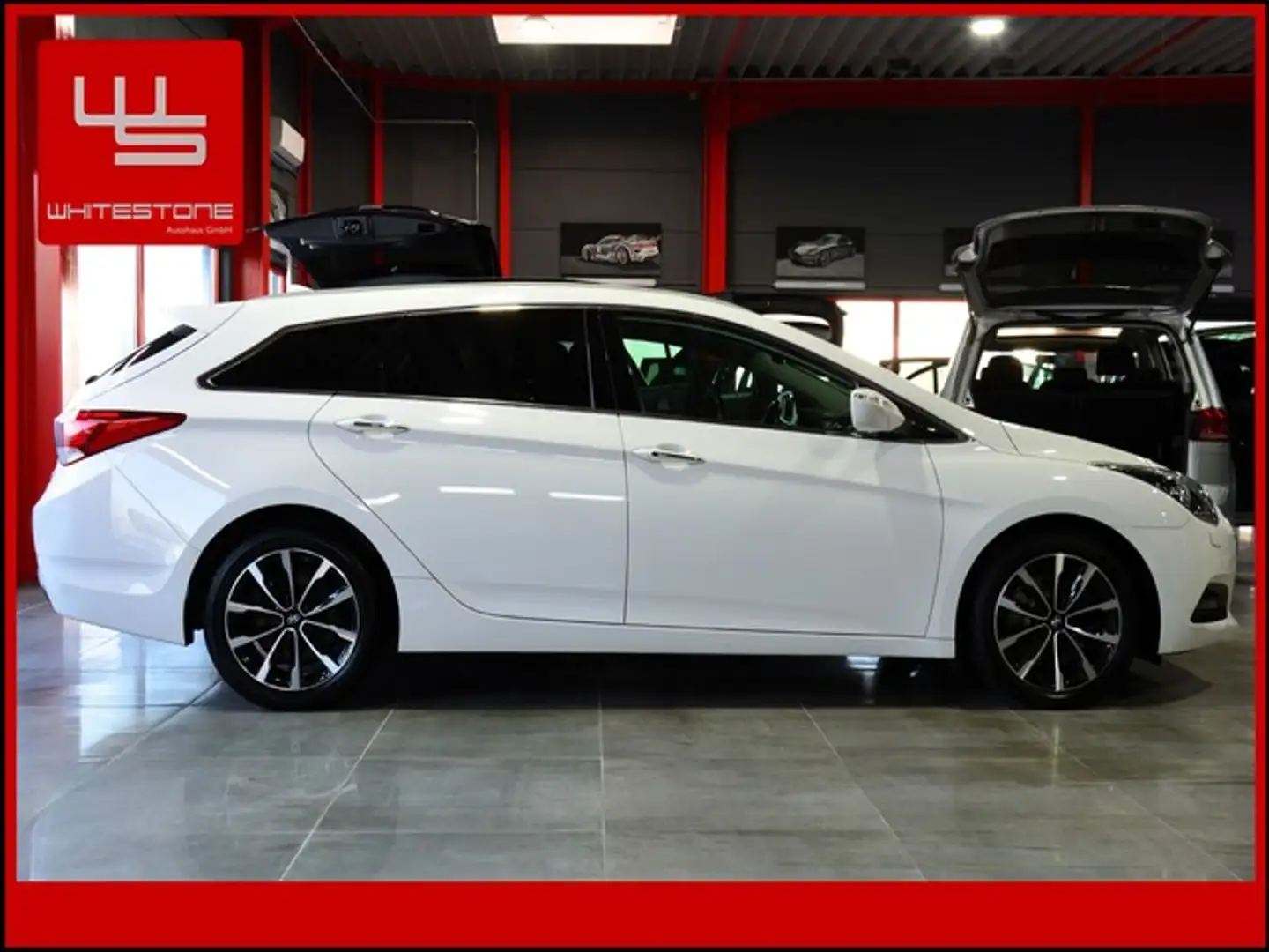 Hyundai i40 2.0 GDI Aut / Panorama / AHK / Xenon / Navi Weiß - 2