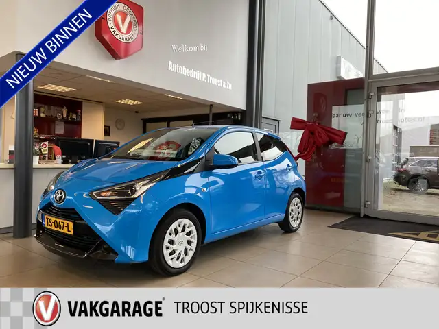 Toyota Aygo 1.0 VVT-i x-play,Apple Carplay/Android Auto,Achter