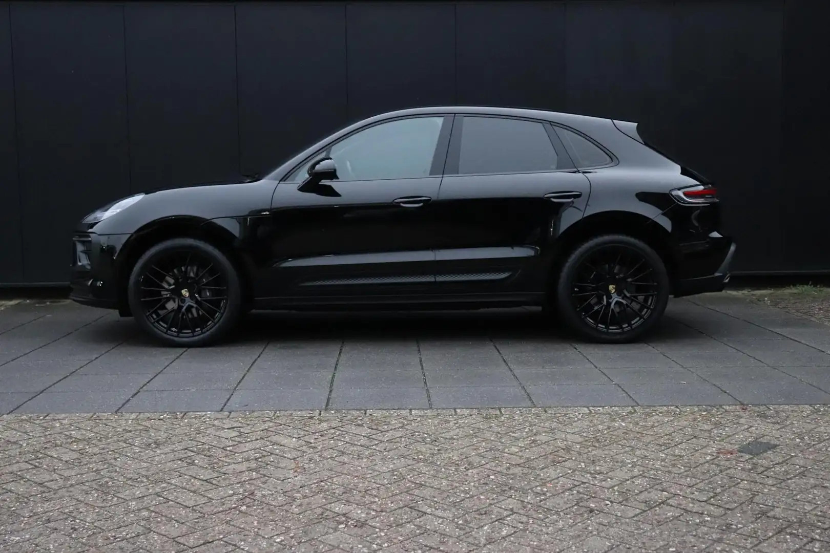 Porsche Macan 2.0 266 PK | NW MODEL | SPORTCHRONO | LEDER | PANO Schwarz - 2