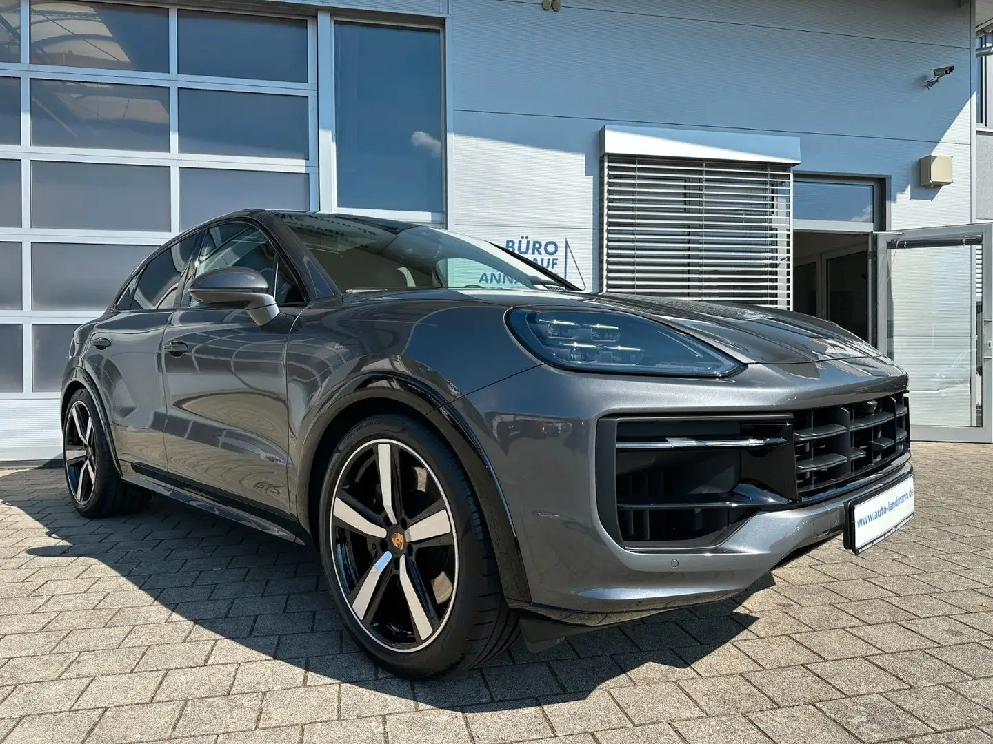 Porsche Cayenne GTS Coupé DE-FZG STHZG HEAD-UP AHK MWST Gris - 1