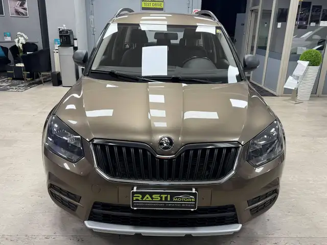 Skoda Yeti Yeti Outdoor 2.0 tdi Style 4x4 110cv E5B