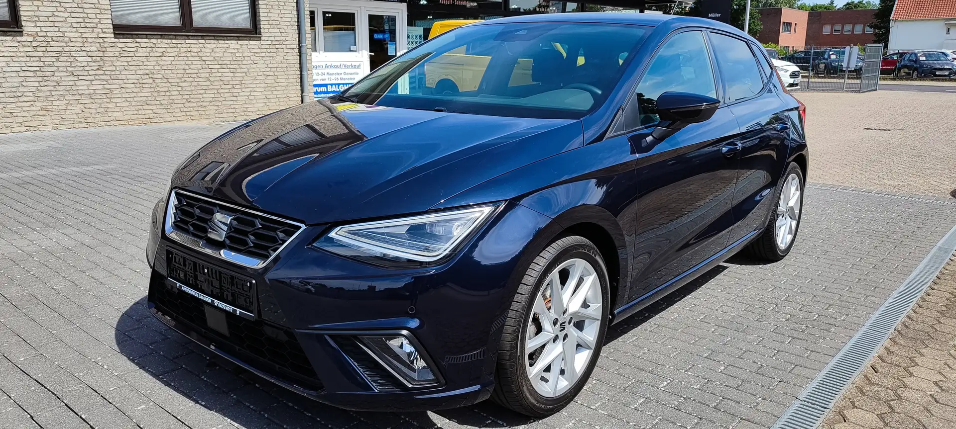 SEAT Ibiza FR Bleu - 1