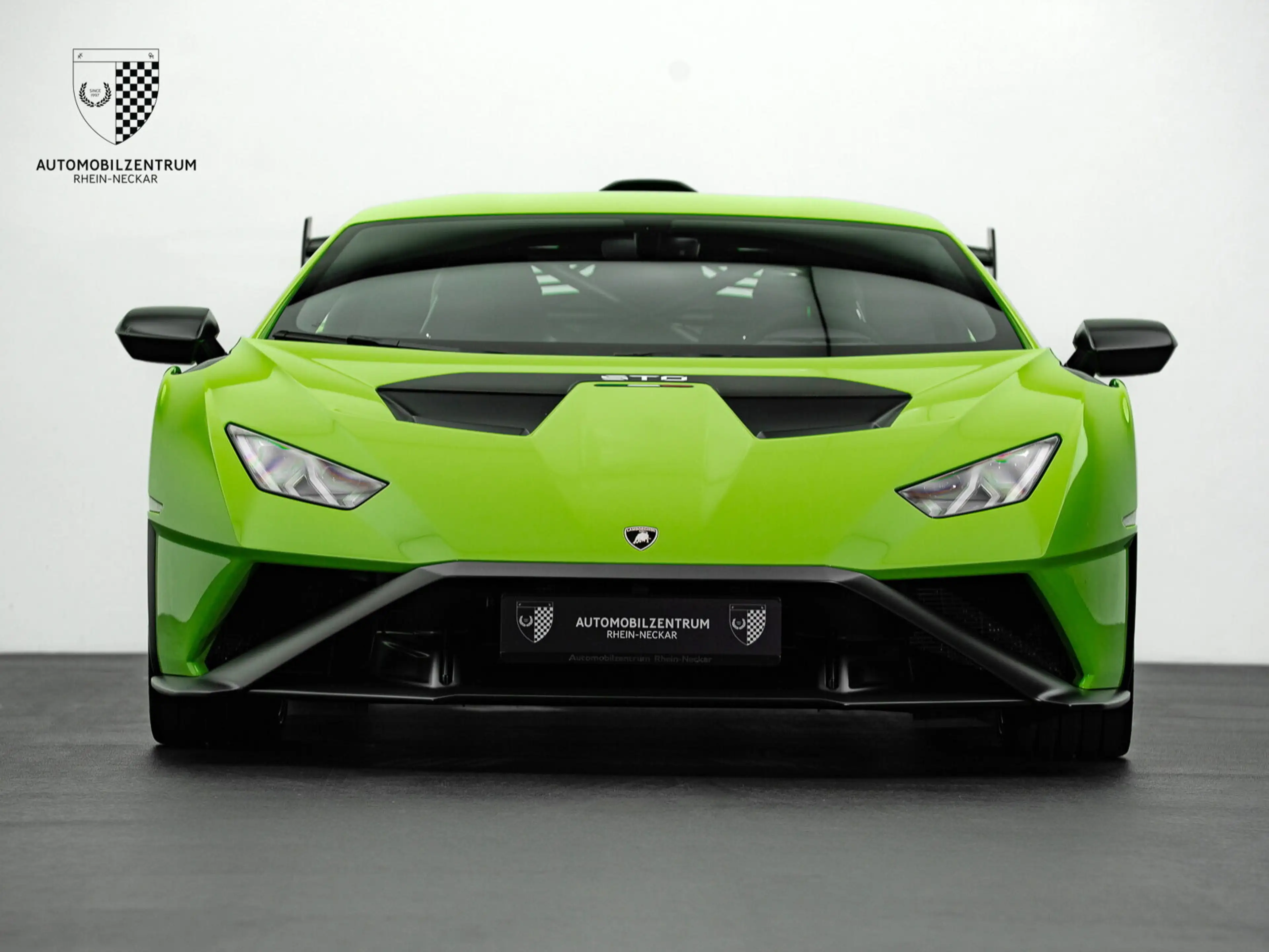 Lamborghini Huracán Huracán STO FullCarbon/RacingSeats/RollBar/PPF — photo 2