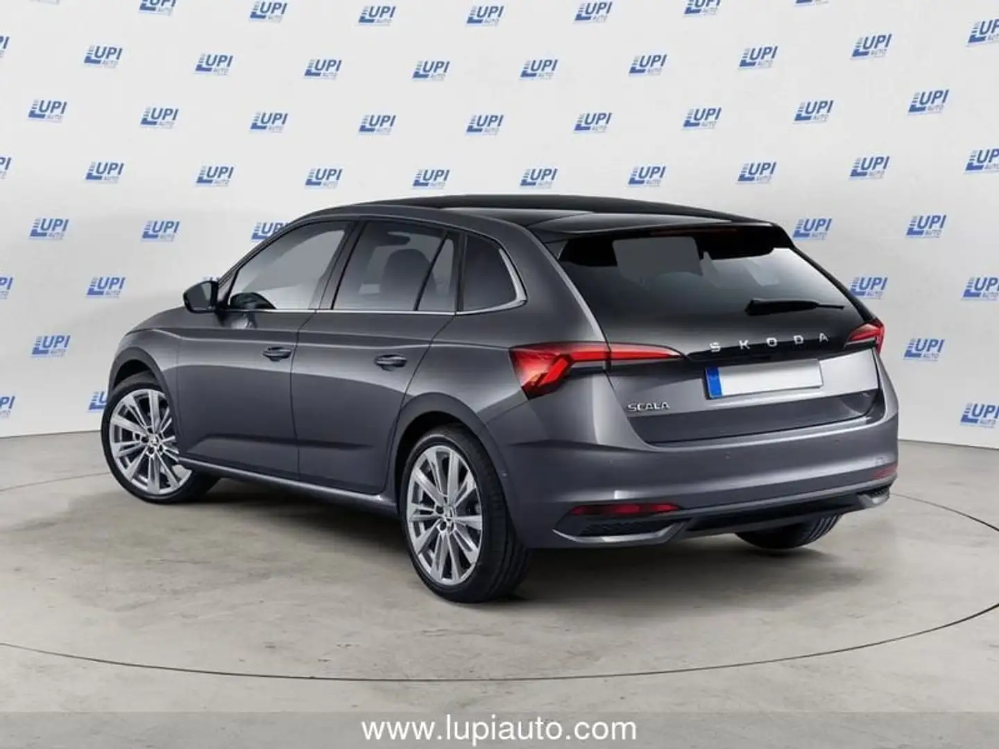 Skoda Scala 1.0 TSI Selection Nero - 2