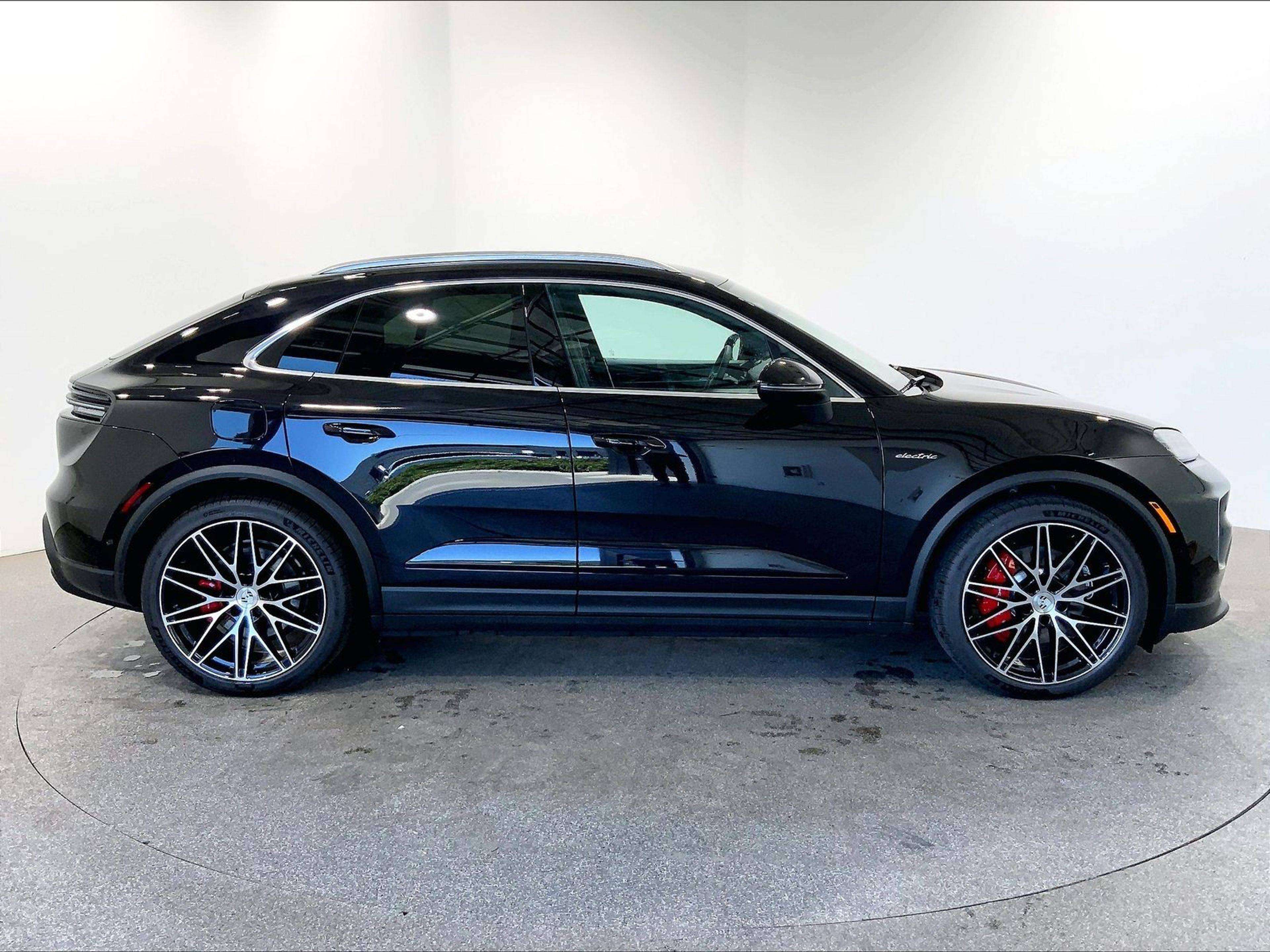 2026 Porsche Macan — снимка 1