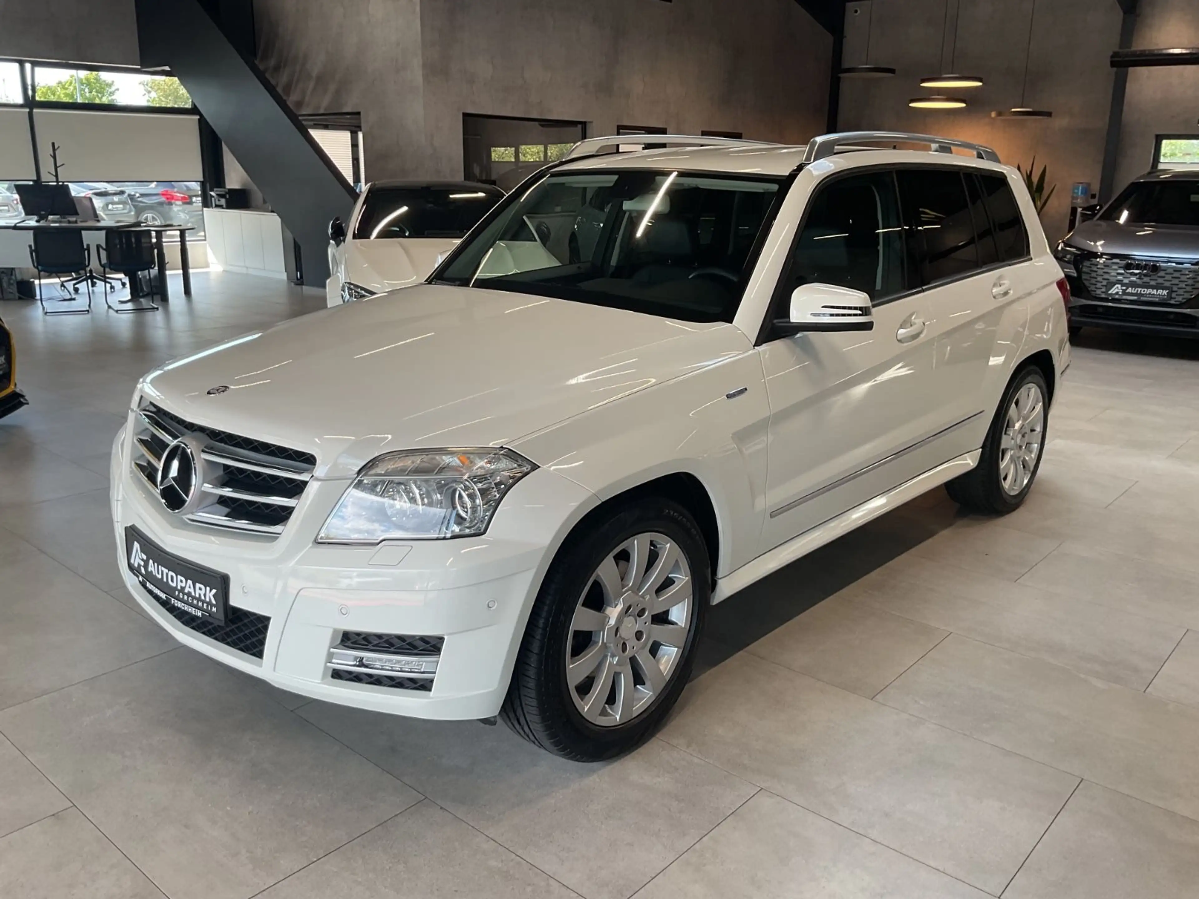 Mercedes-Benz GLK 220 CDI 4Matic 2x Sport-Paket AHK Navi Xenon