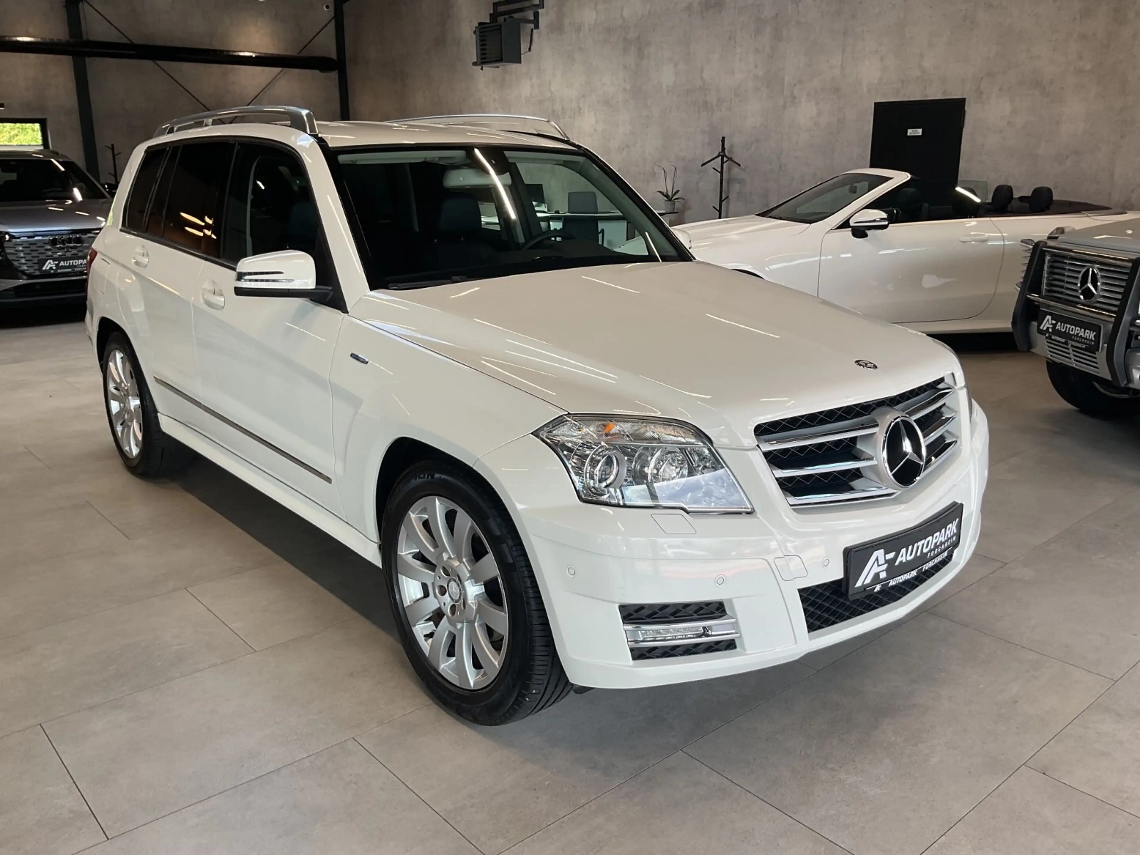 Mercedes-Benz GLK 220 CDI 4Matic 2x Sport-Paket AHK Navi Xenon — photo 3