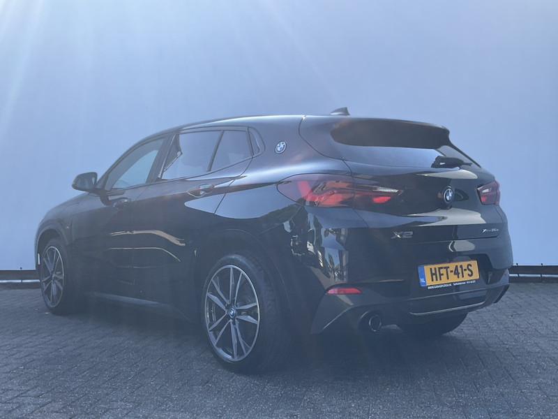 BMW X2 xDrive25e High Executive M-Sport H&K HUD Pano.dak — photo 2