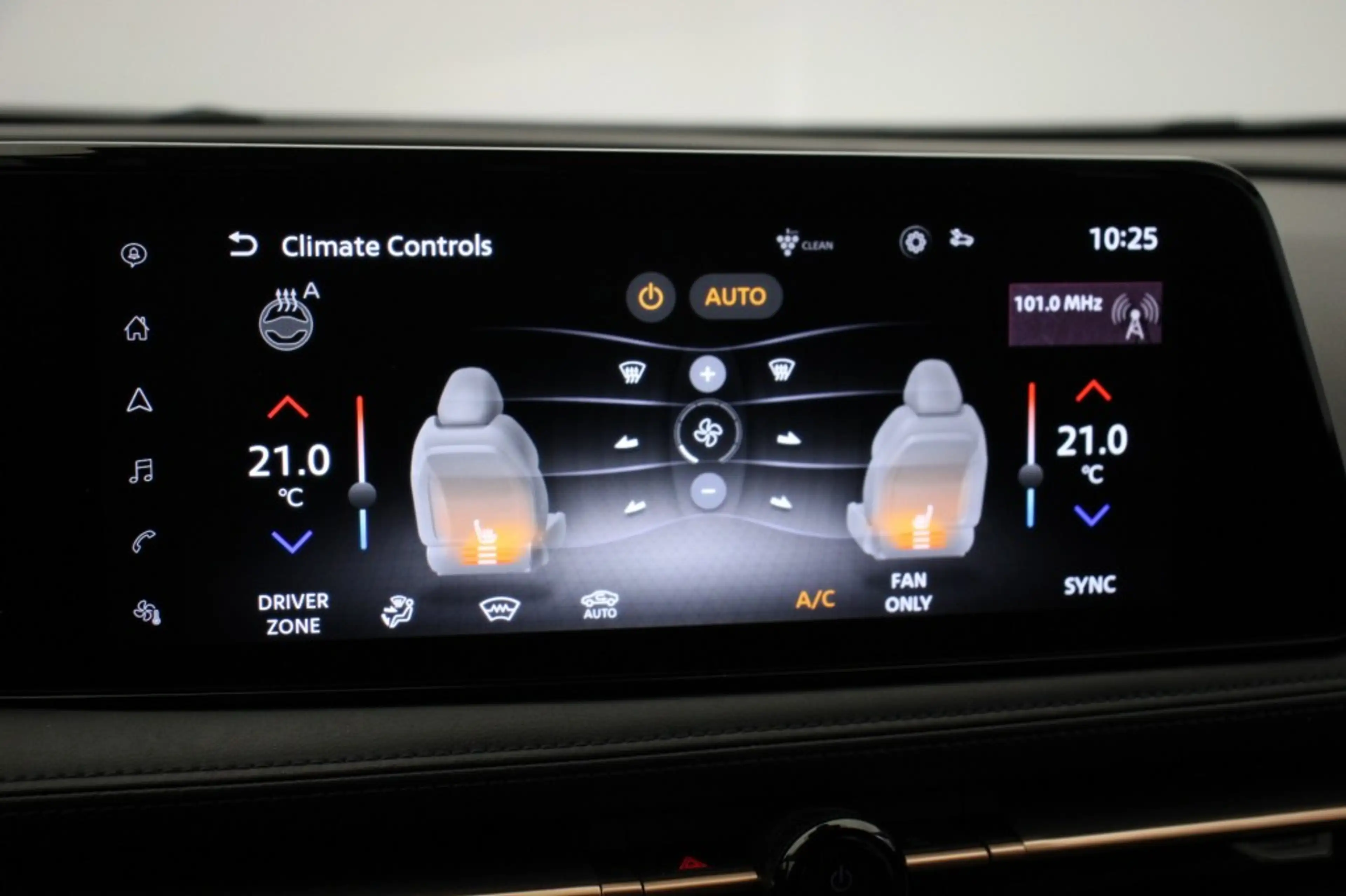 Nissan Ariya Evolve 66 kWh - Carplay, Camera, Adapt. Cruise, St — photo 9